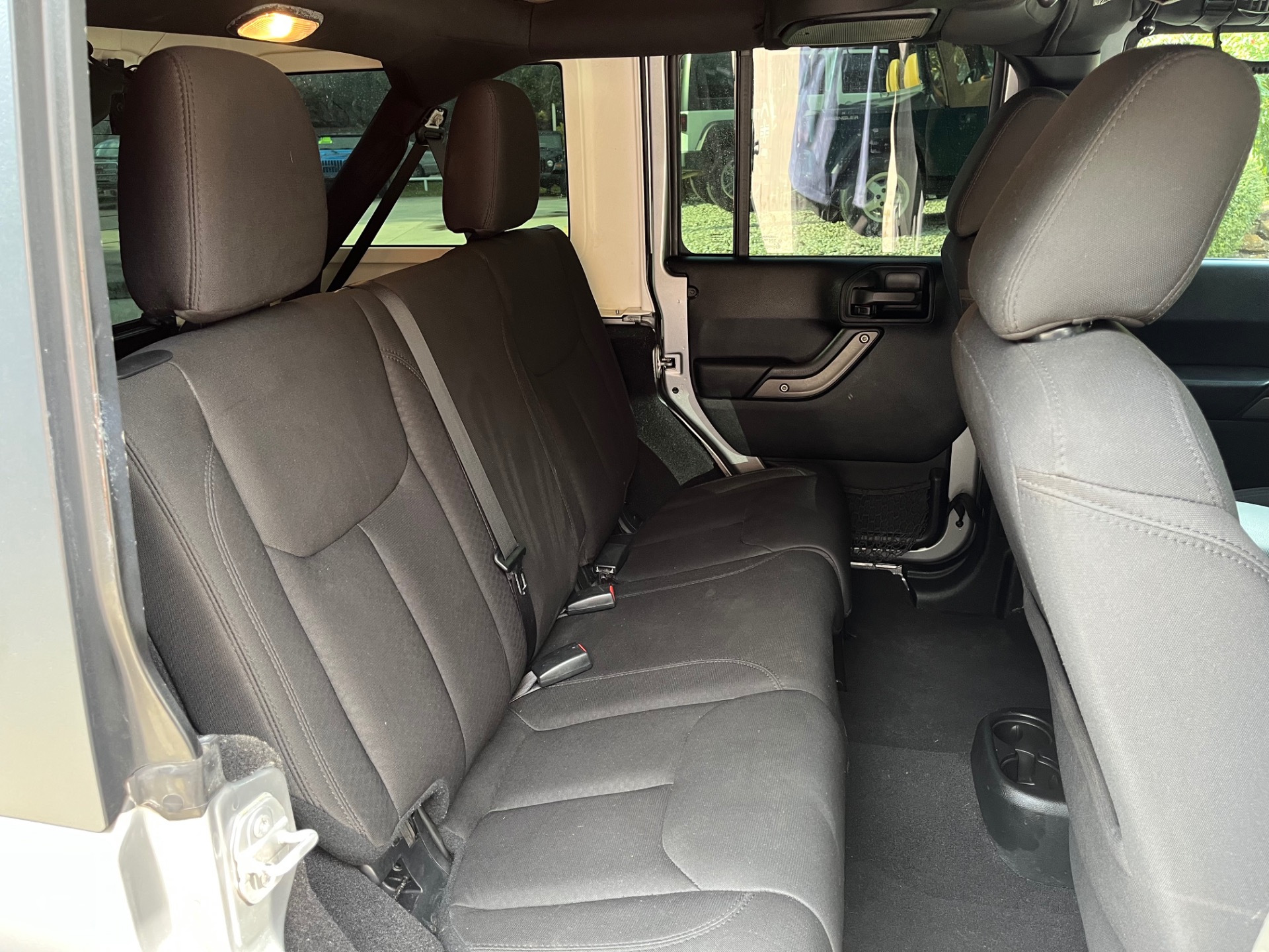 Used-2016-Jeep-Wrangler-Unlimited-Sport