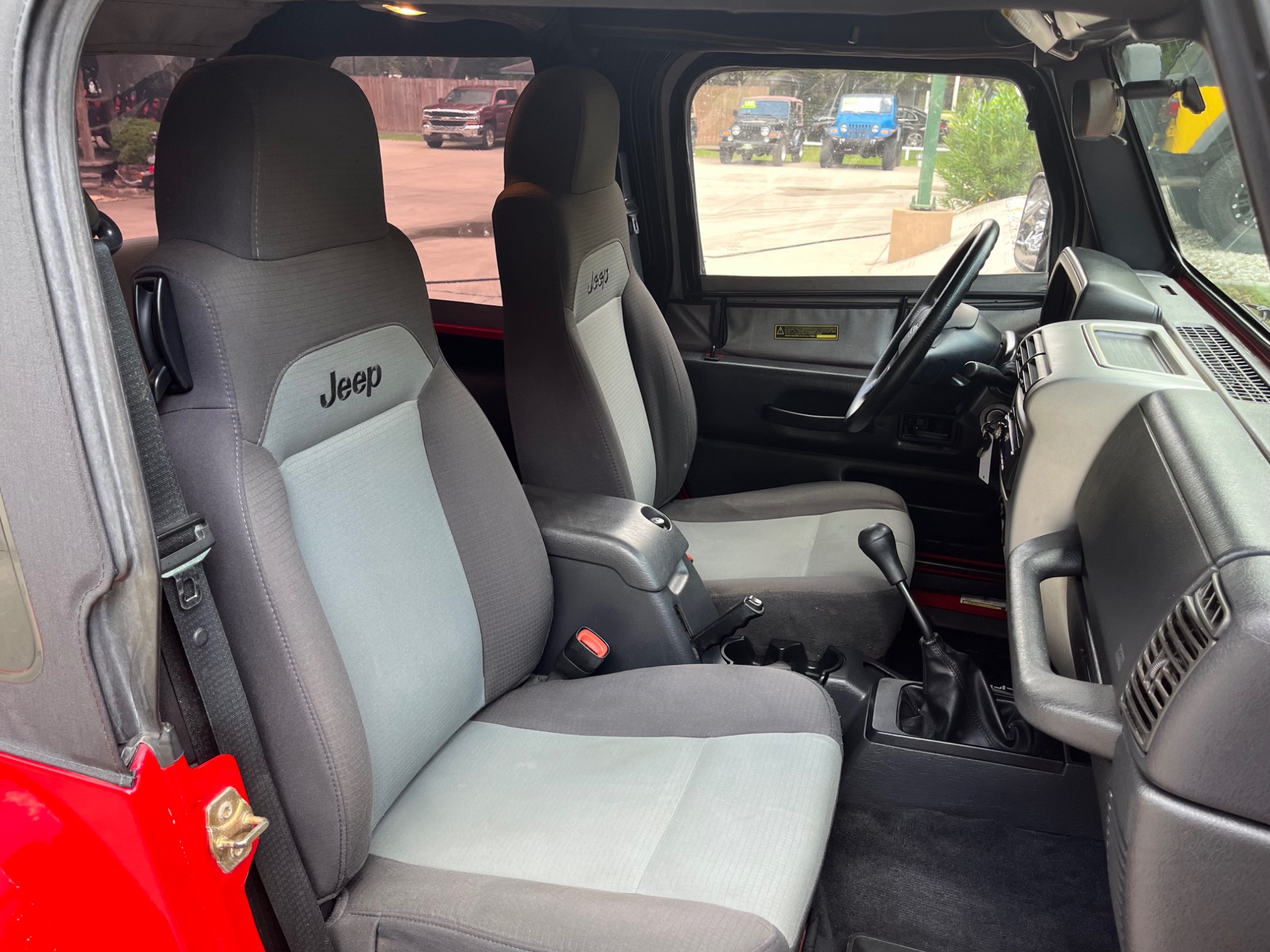 Used-2005-Jeep-Wrangler-Rocky-Mountain-Edition