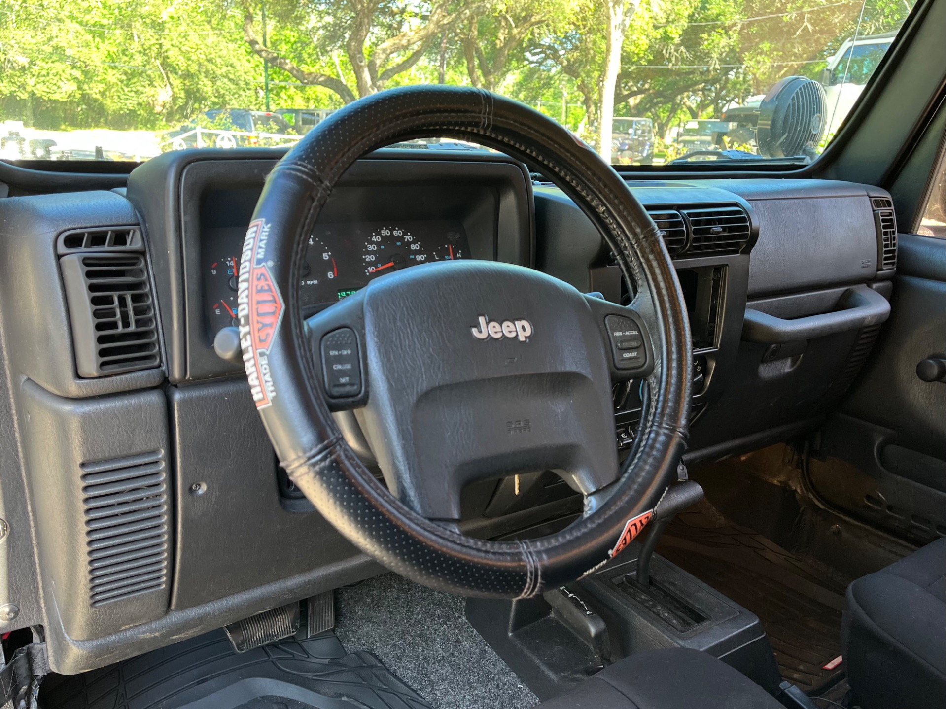 Used-2006-Jeep-Wrangler-Unlimited