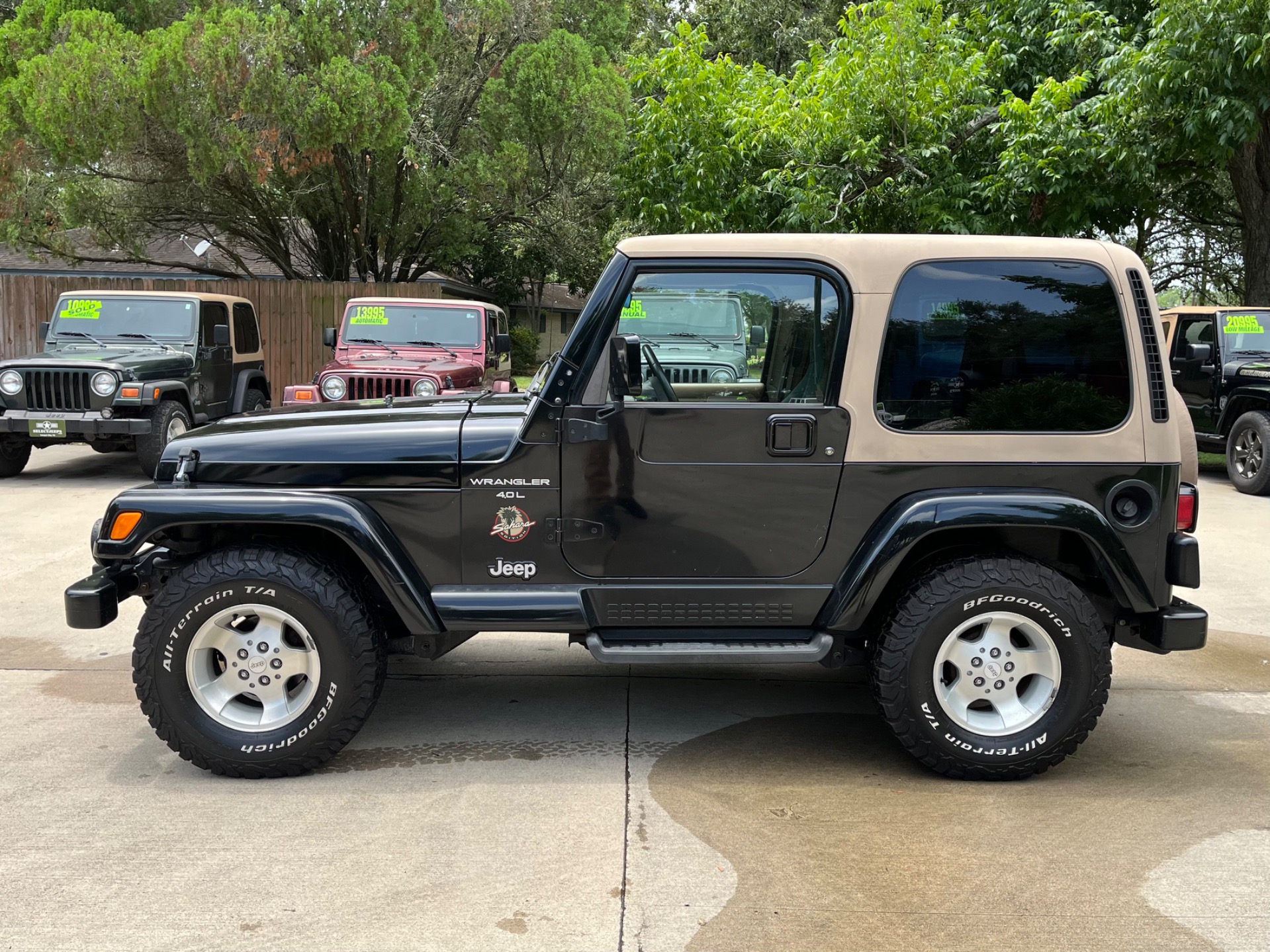 Used-2000-Jeep-Wrangler-Sahara