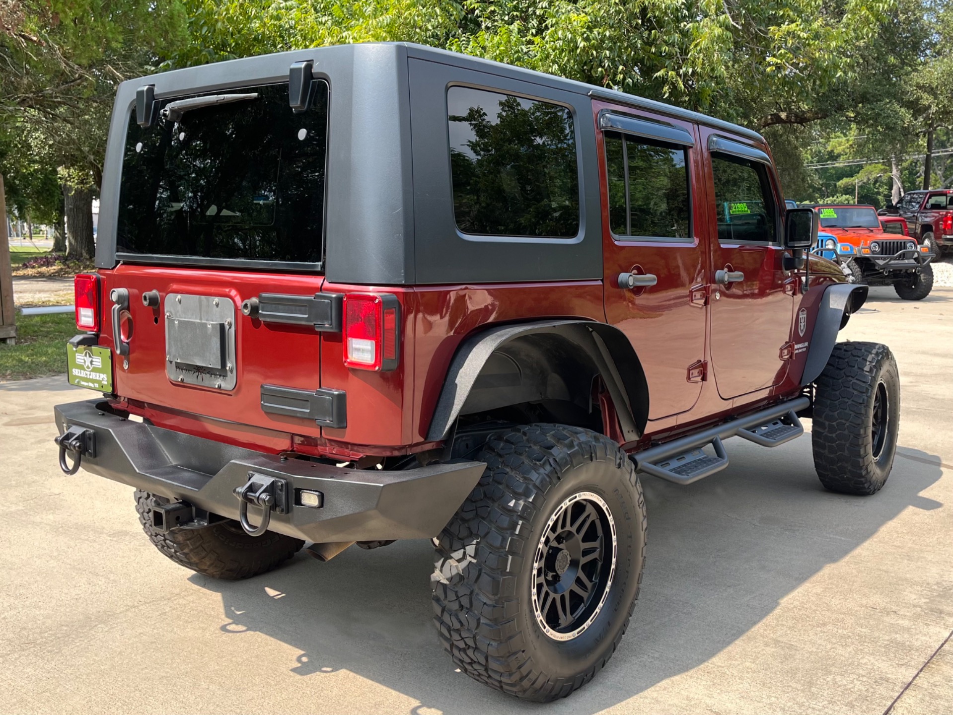 Used-2010-Jeep-Wrangler-Unlimited-Sport