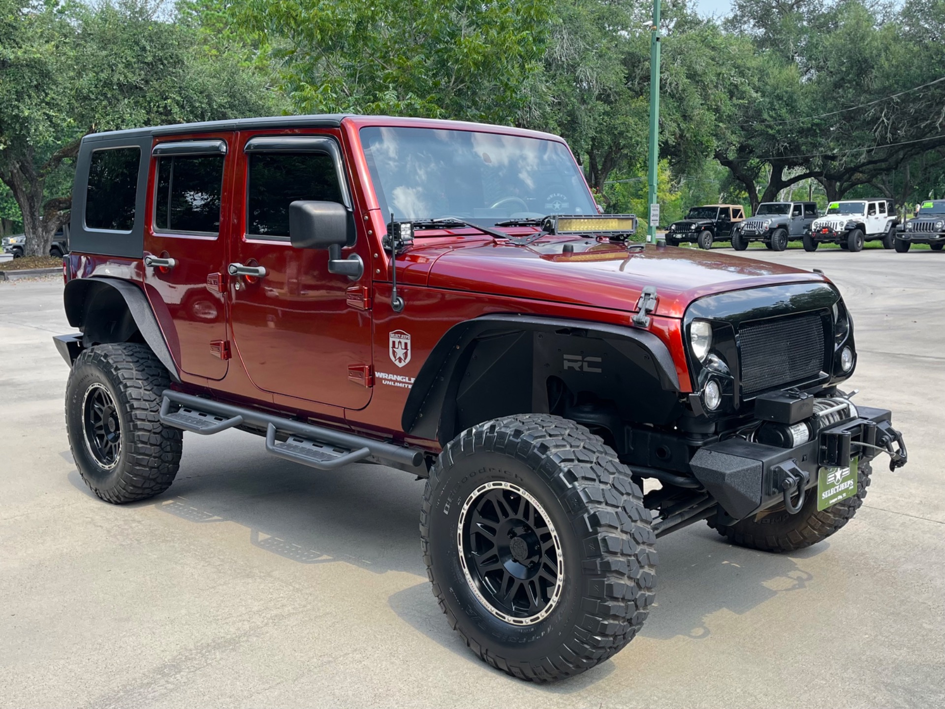 Used-2010-Jeep-Wrangler-Unlimited-Sport