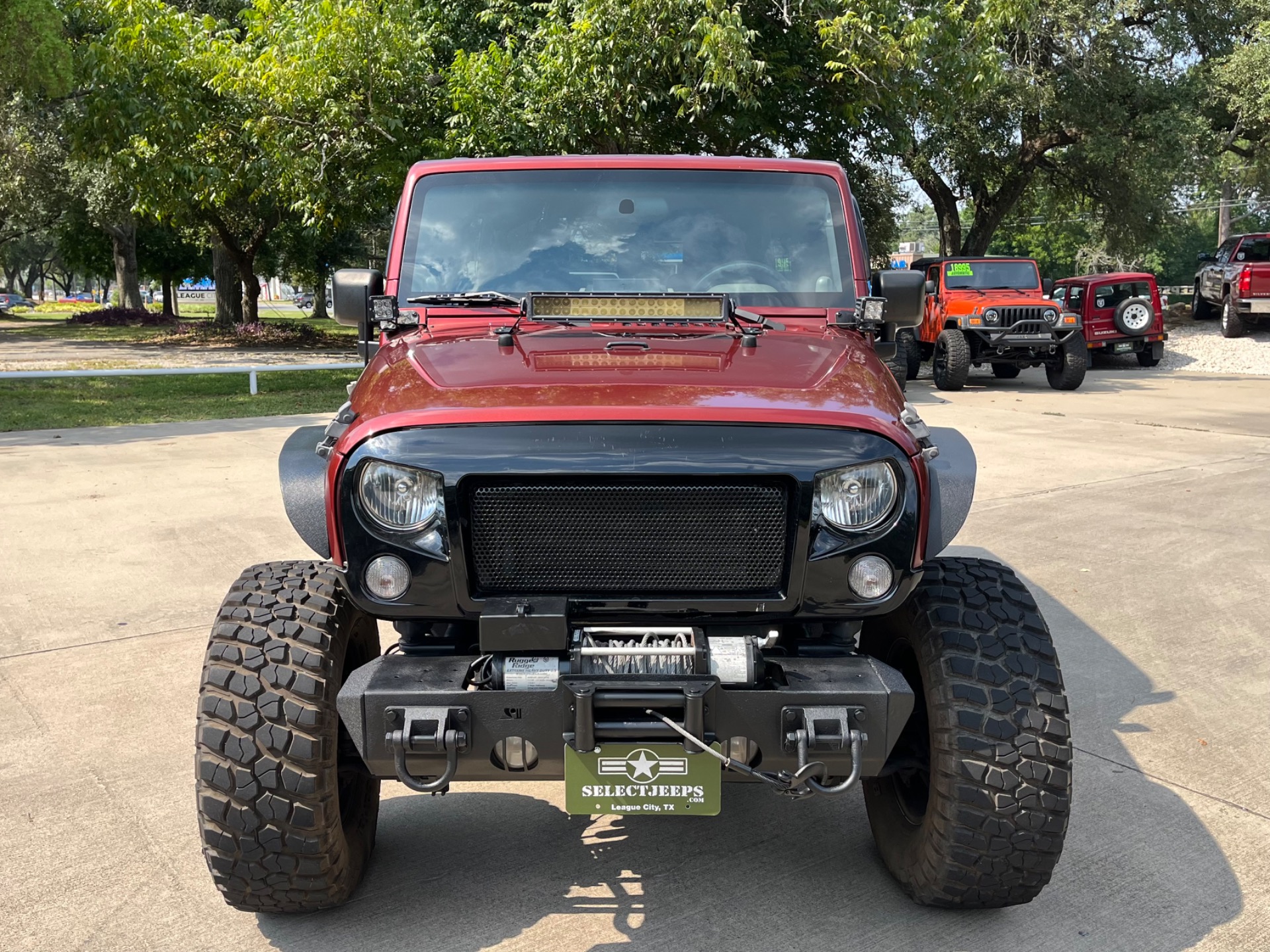 Used-2010-Jeep-Wrangler-Unlimited-Sport