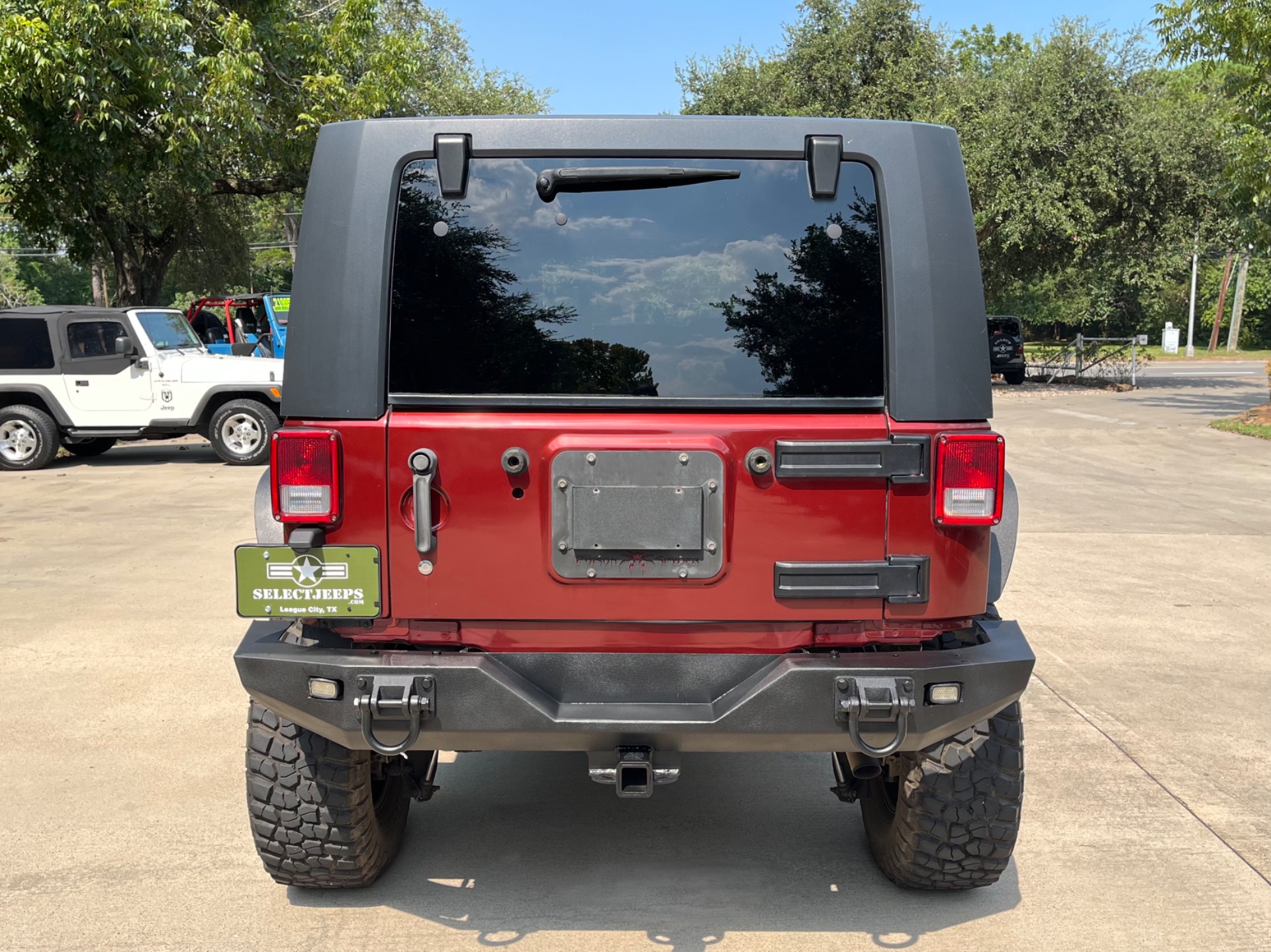 Used-2010-Jeep-Wrangler-Unlimited-Sport