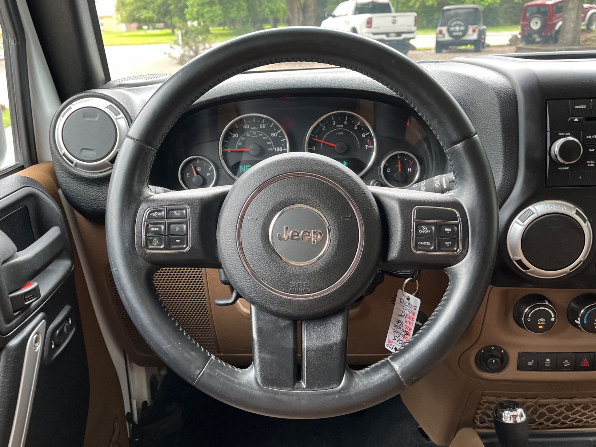 Used-2015-Jeep-Wrangler-Unlimited-Sahara