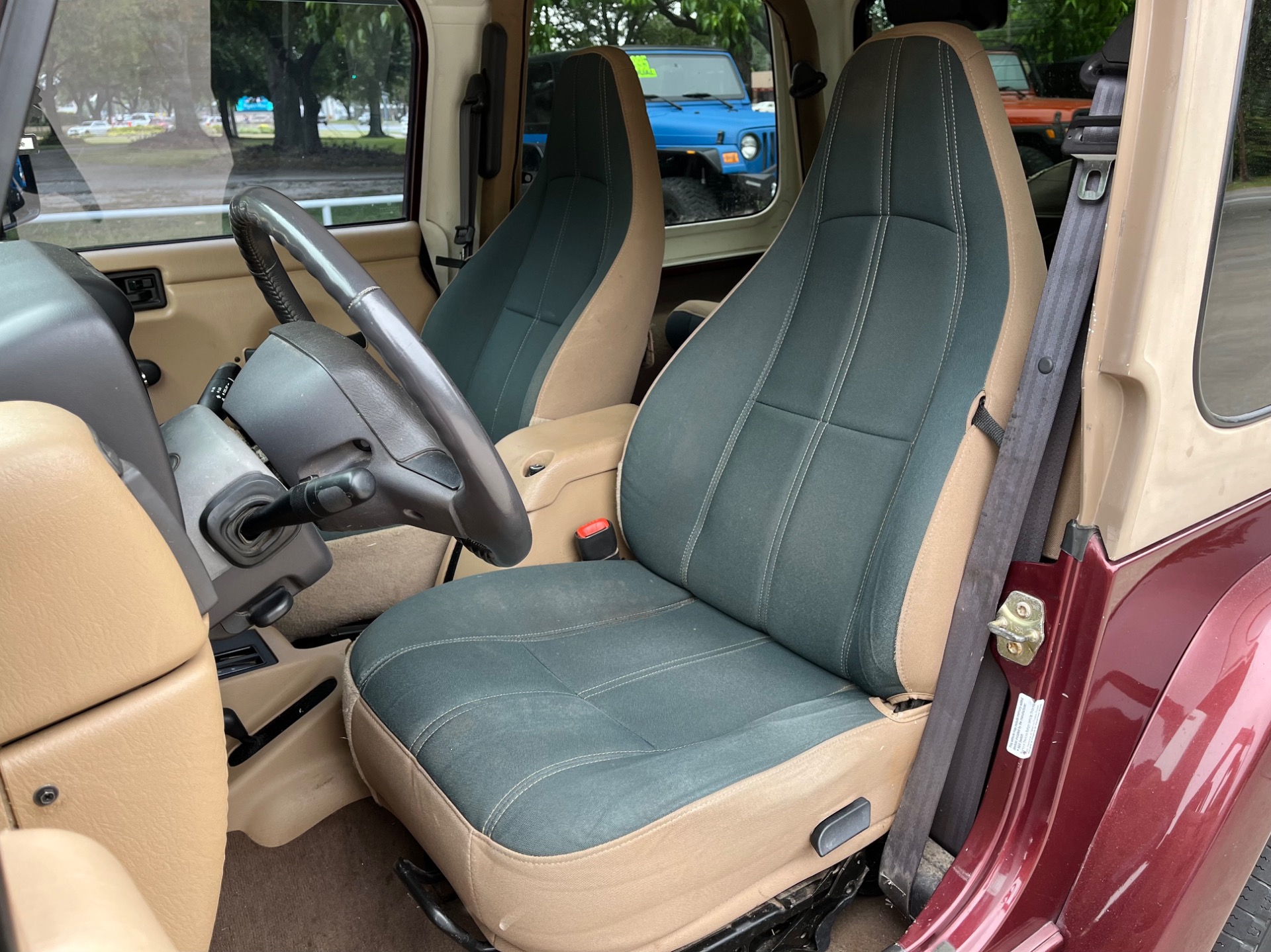 Used-2001-Jeep-Wrangler-Sahara