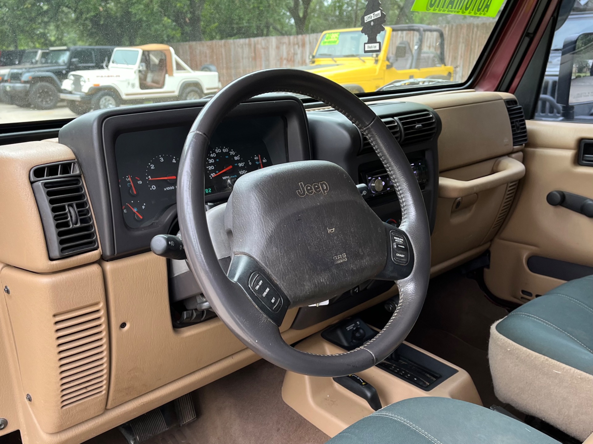 Used-2001-Jeep-Wrangler-Sahara