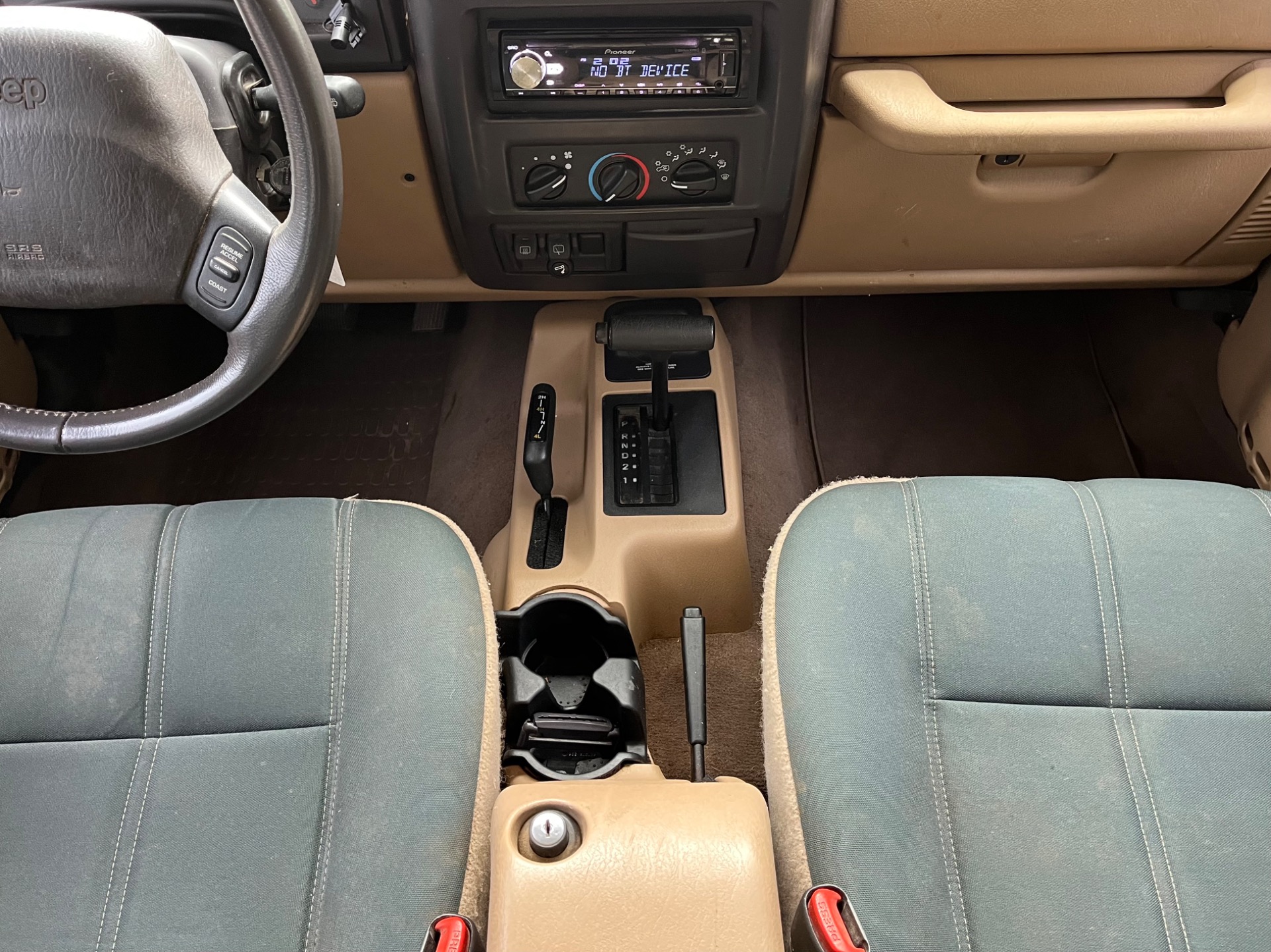 Used-2001-Jeep-Wrangler-Sahara