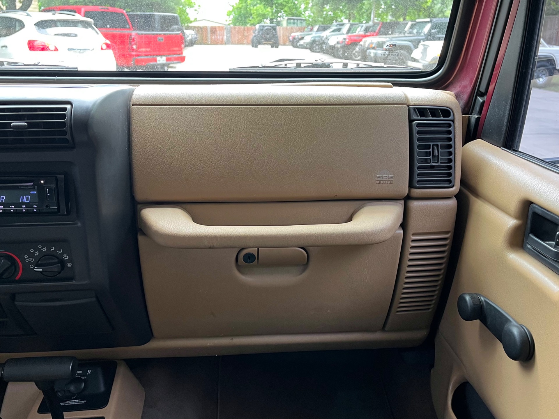 Used-2001-Jeep-Wrangler-Sahara