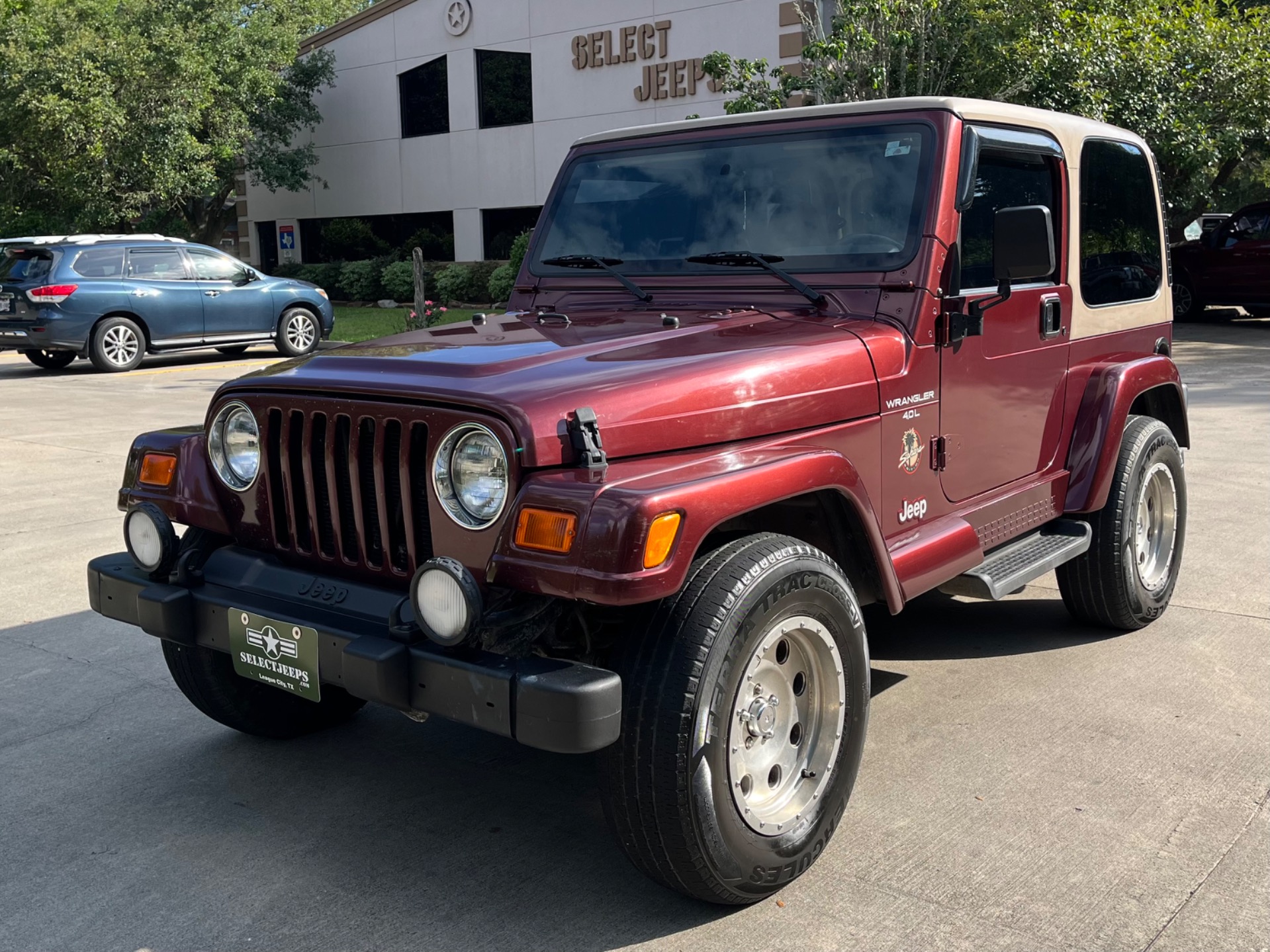 Used-2001-Jeep-Wrangler-Sahara