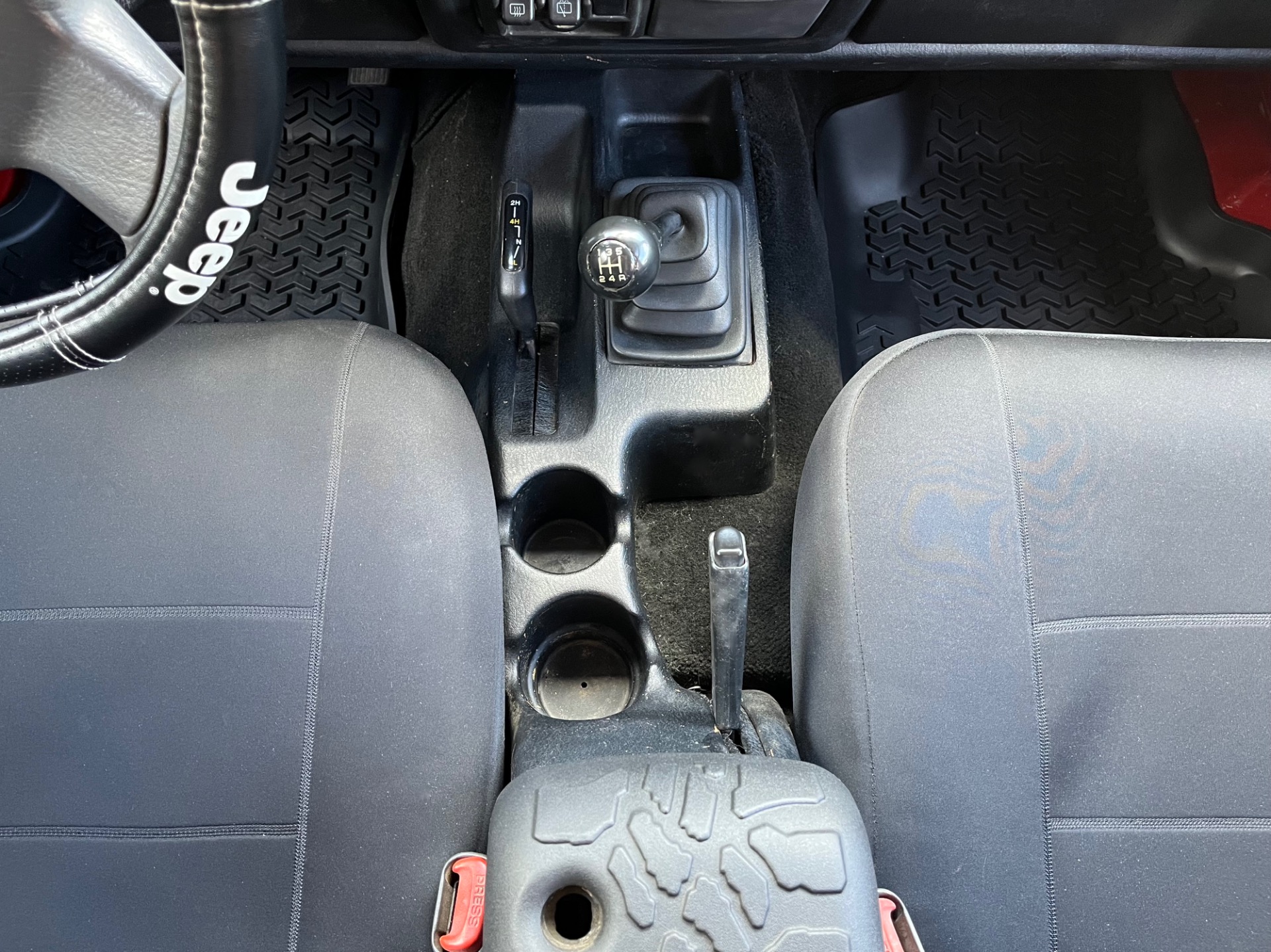 Used-1998-Jeep-Wrangler-Sport