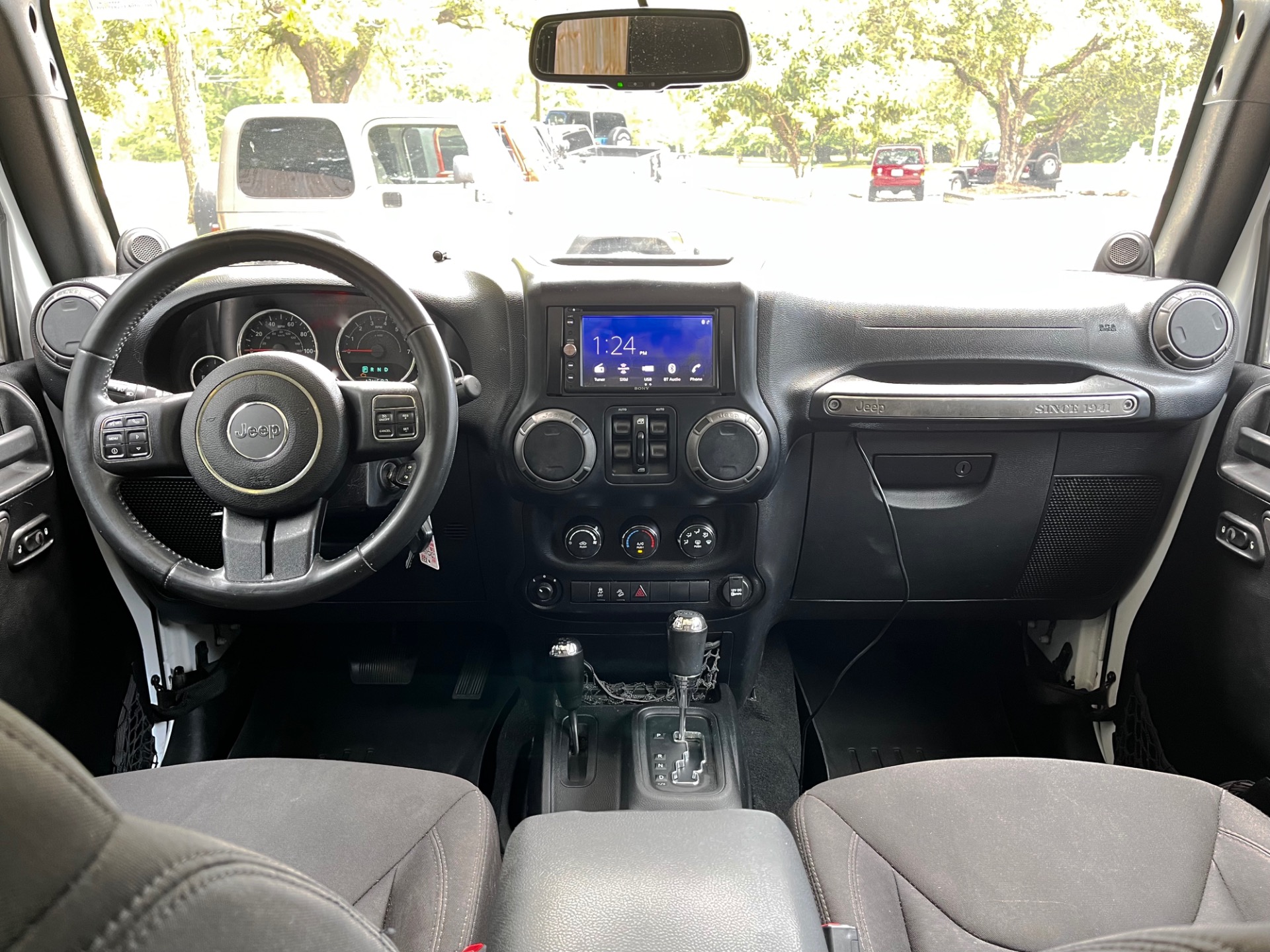 Used-2014-Jeep-Wrangler-Unlimited-Sport