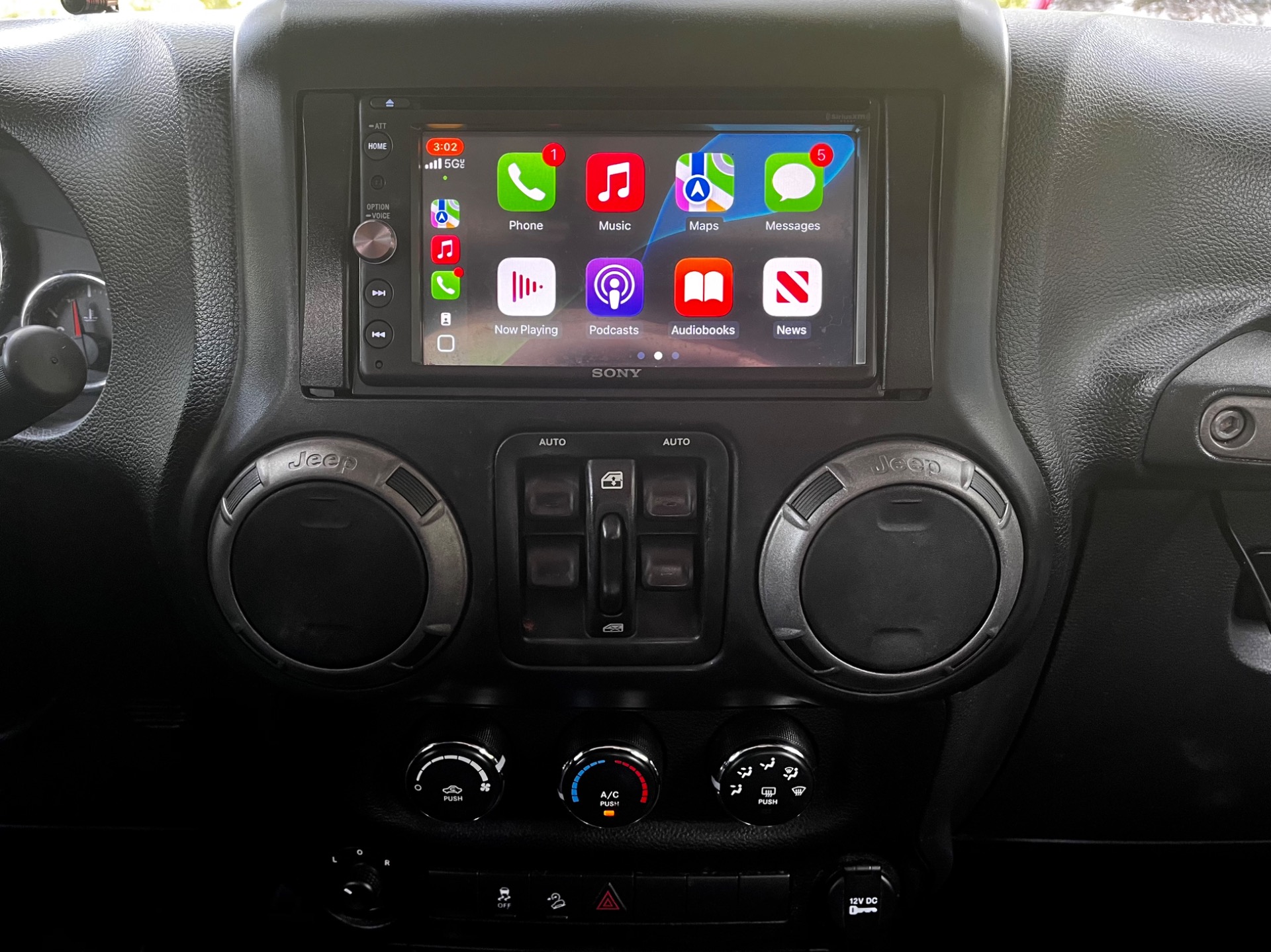Used-2014-Jeep-Wrangler-Unlimited-Sport
