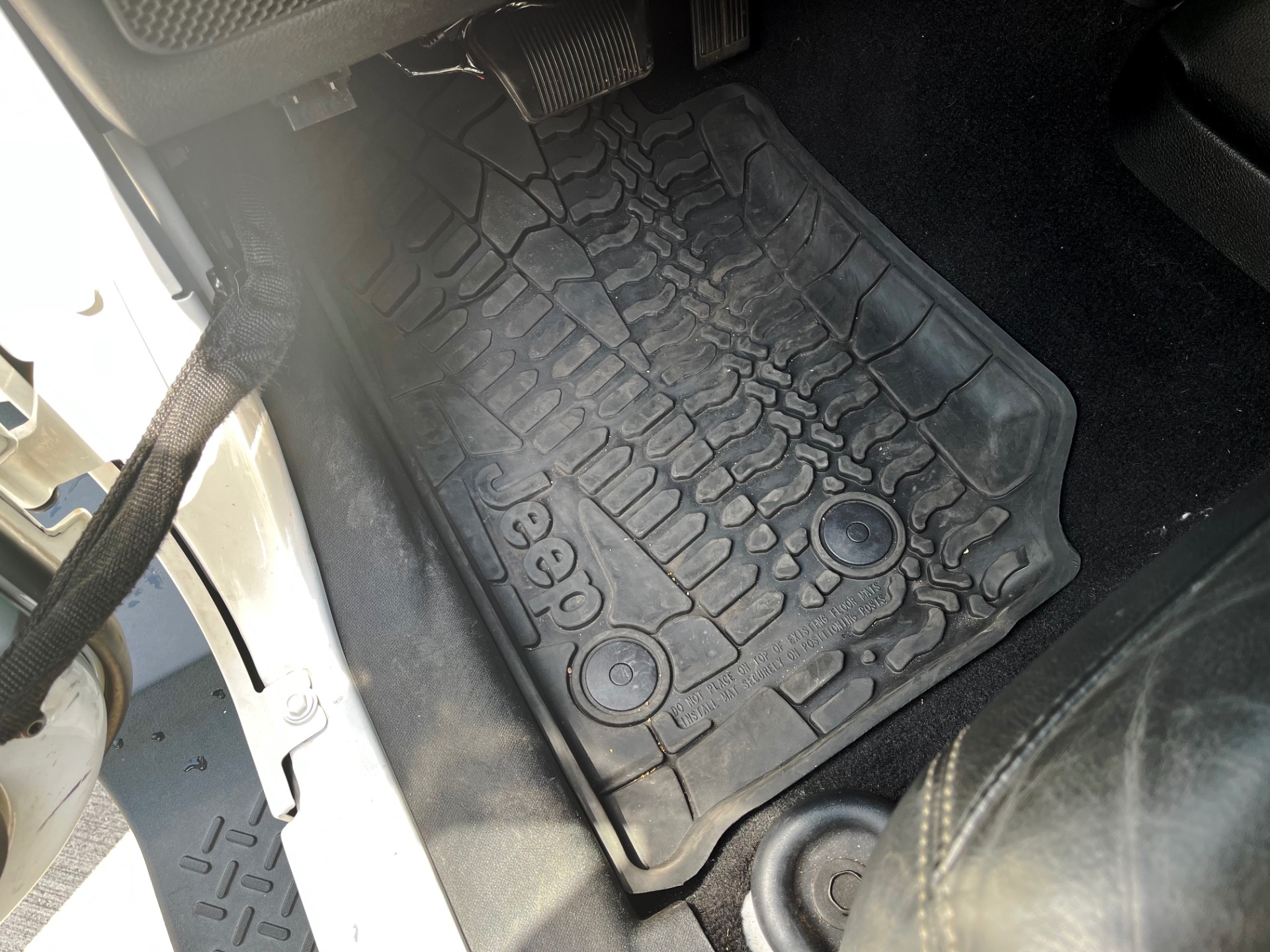 Used-2014-Jeep-Wrangler-Unlimited-Sahara