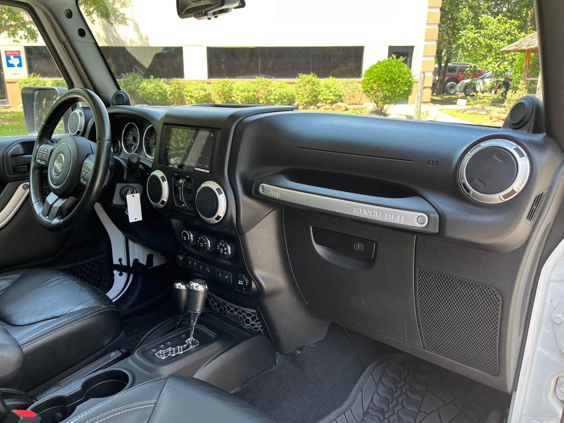 Used-2014-Jeep-Wrangler-Unlimited-Sahara