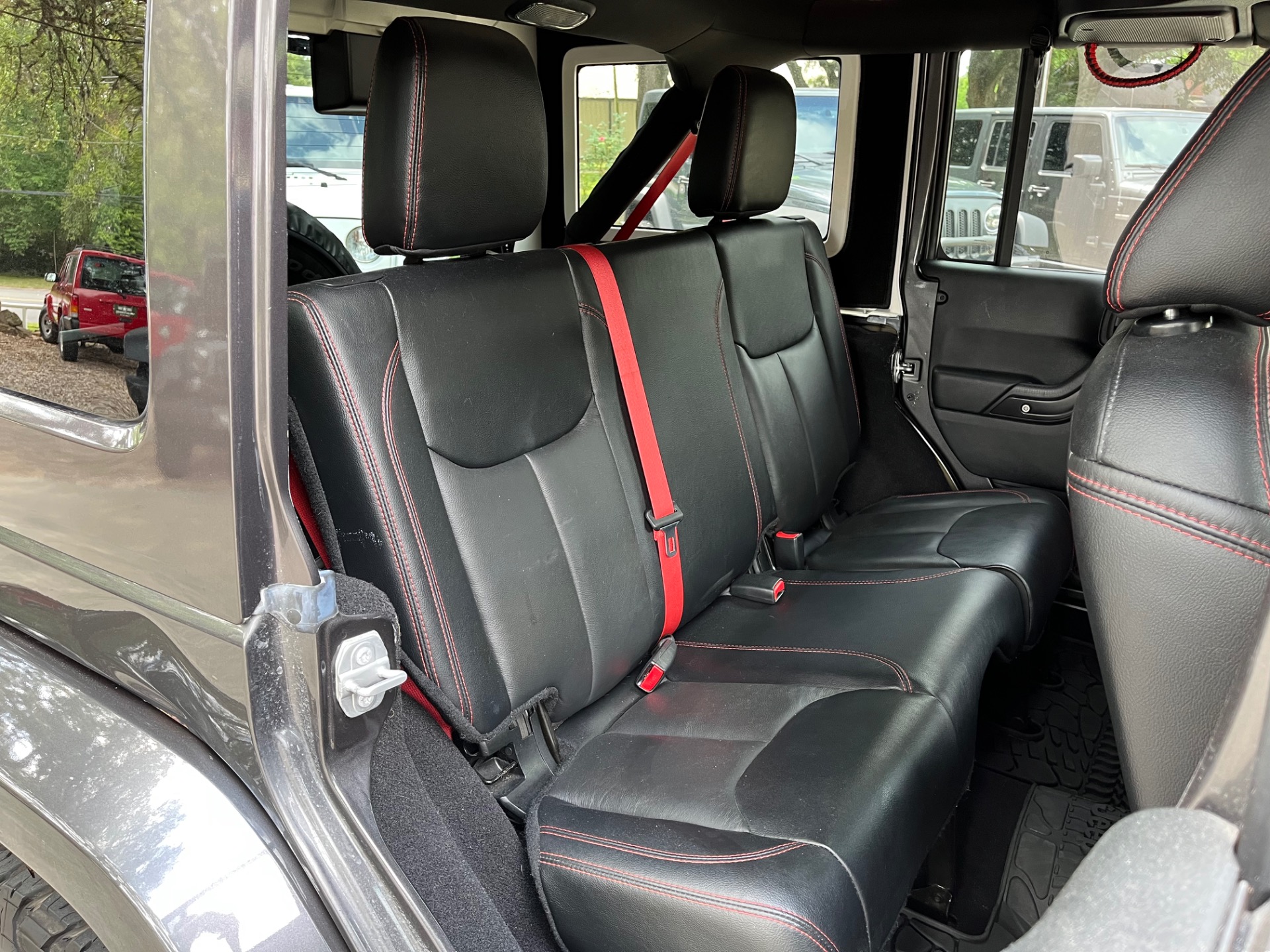 Used-2018-Jeep-Wrangler-JK-Unlimited-Rubicon-Recon