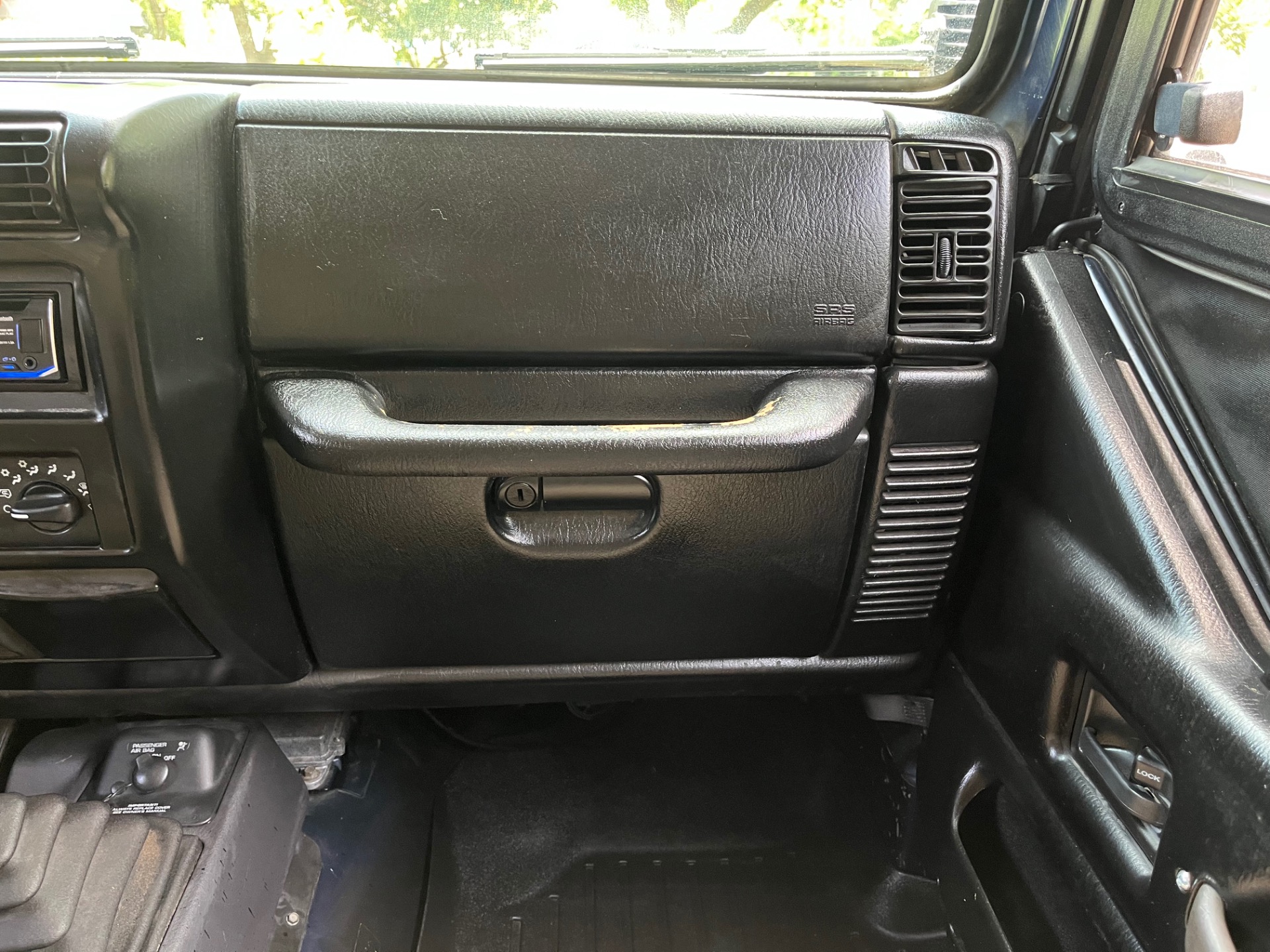 Used-2002-Jeep-Wrangler-X