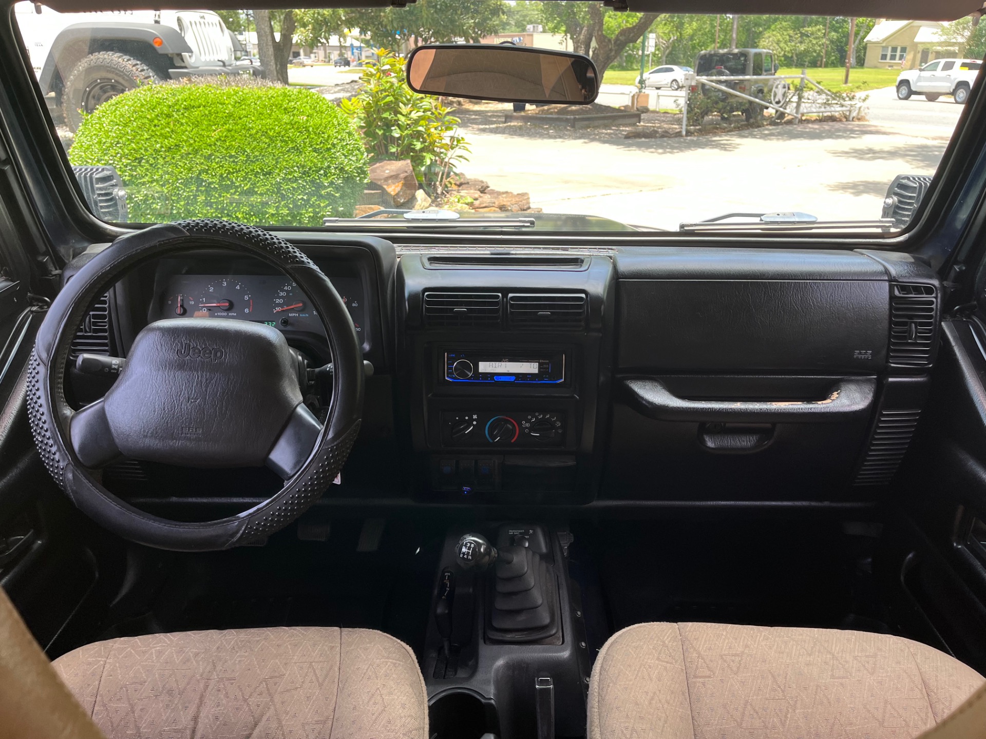 Used-2002-Jeep-Wrangler-X