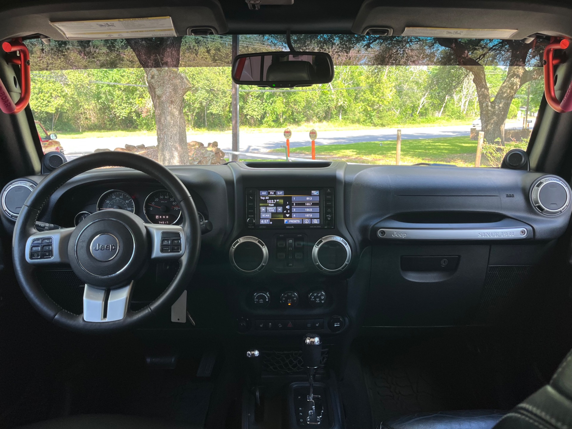 Used-2014-Jeep-Wrangler-Unlimited-Rubicon-X