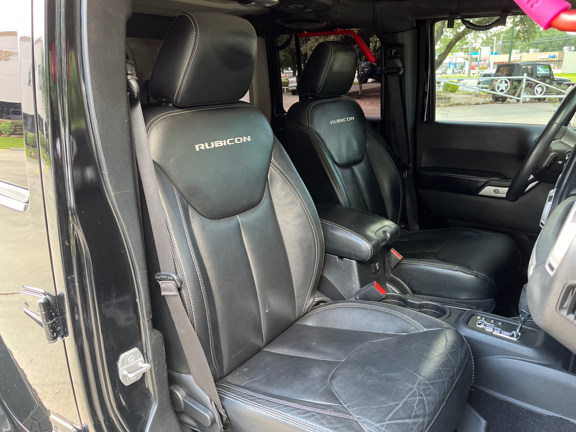 Used-2014-Jeep-Wrangler-Unlimited-Rubicon-X
