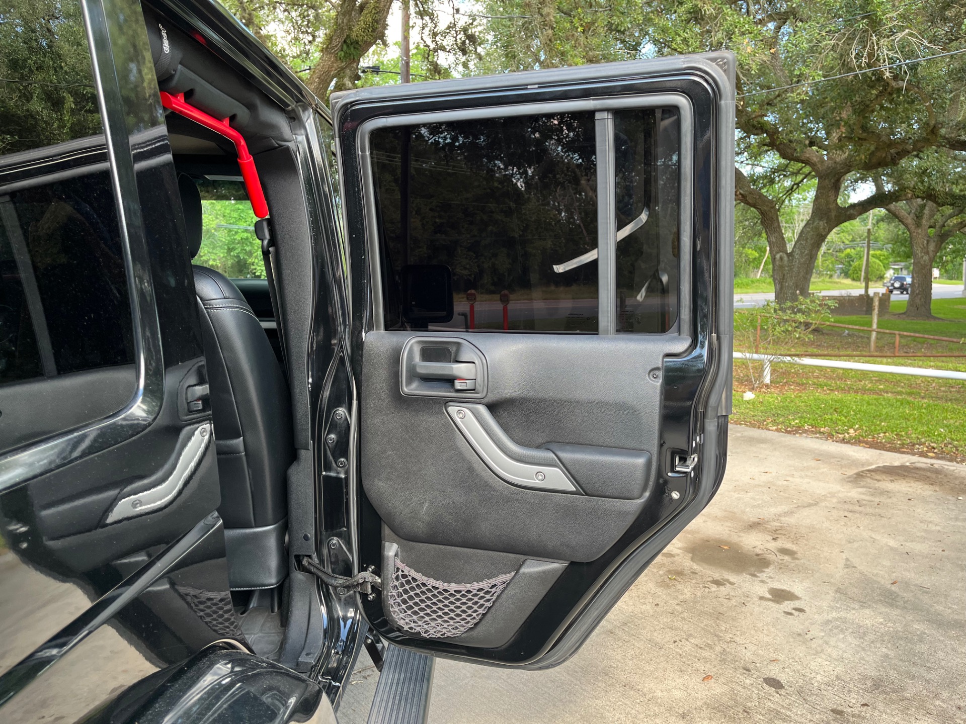 Used-2014-Jeep-Wrangler-Unlimited-Rubicon-X