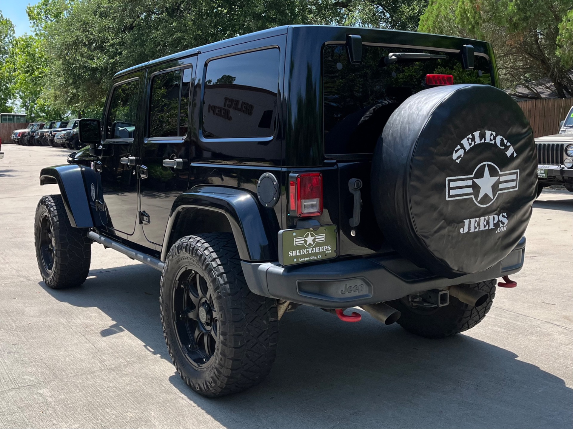 Used-2014-Jeep-Wrangler-Unlimited-Rubicon-X