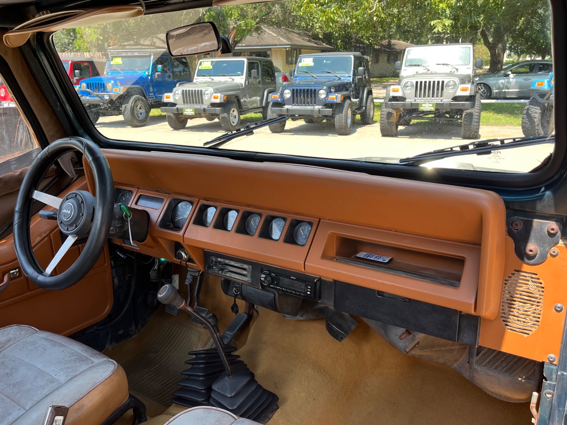 1995 Jeep Wrangler S photo 16