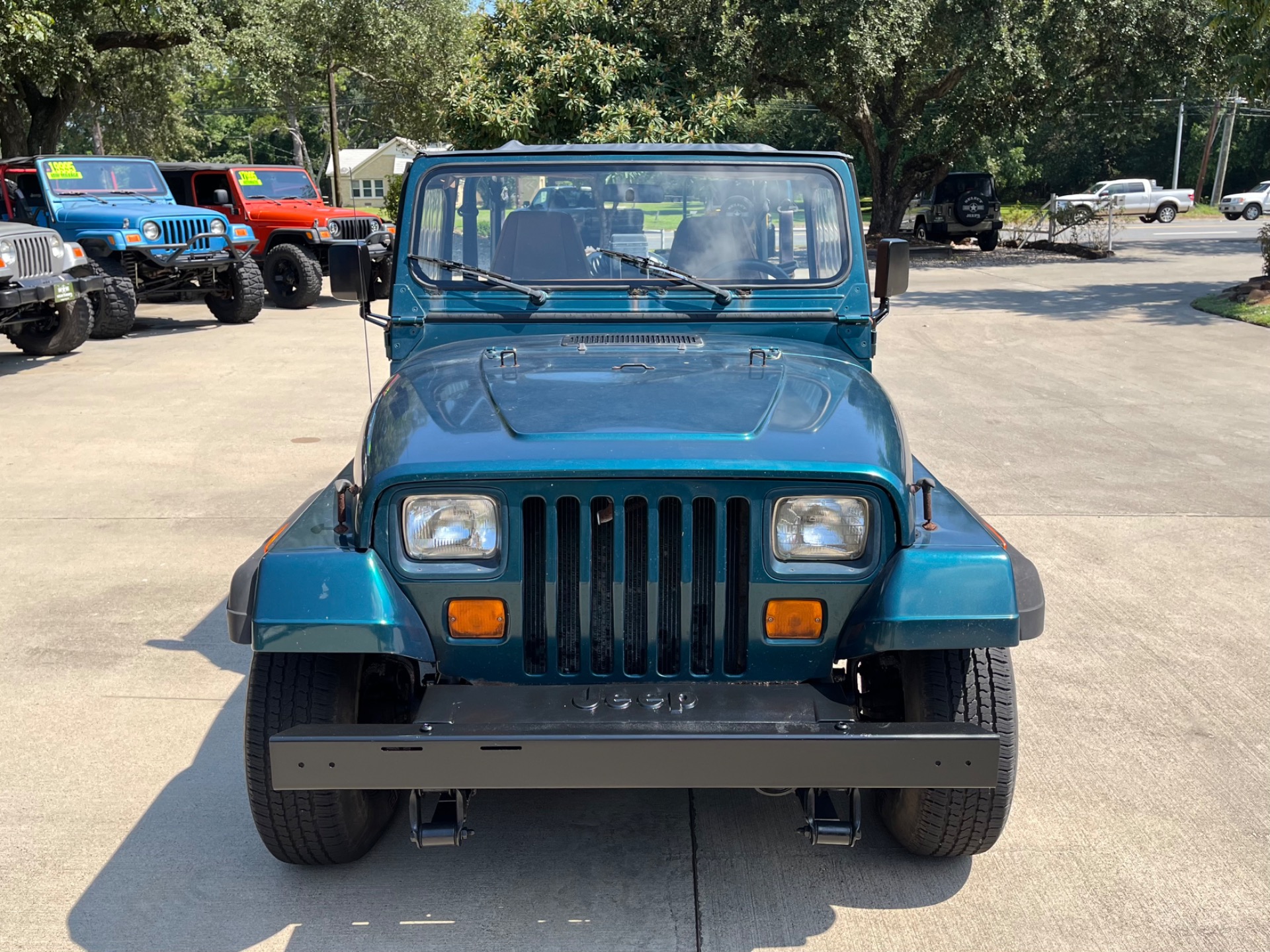 1995 Jeep Wrangler S photo 3