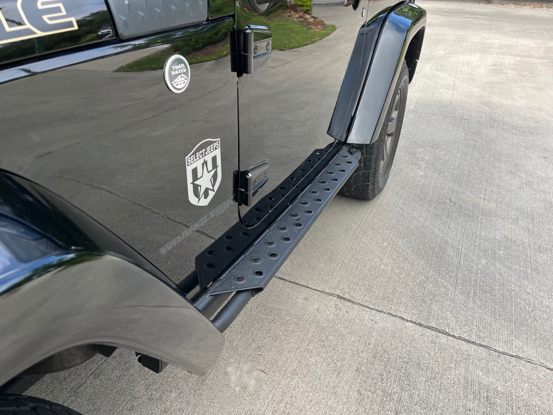 Used-2018-Jeep-Wrangler-JK-Golden-Eagle