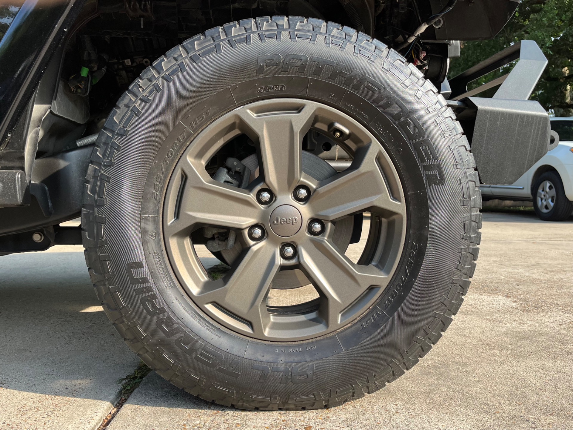 Used-2018-Jeep-Wrangler-JK-Golden-Eagle