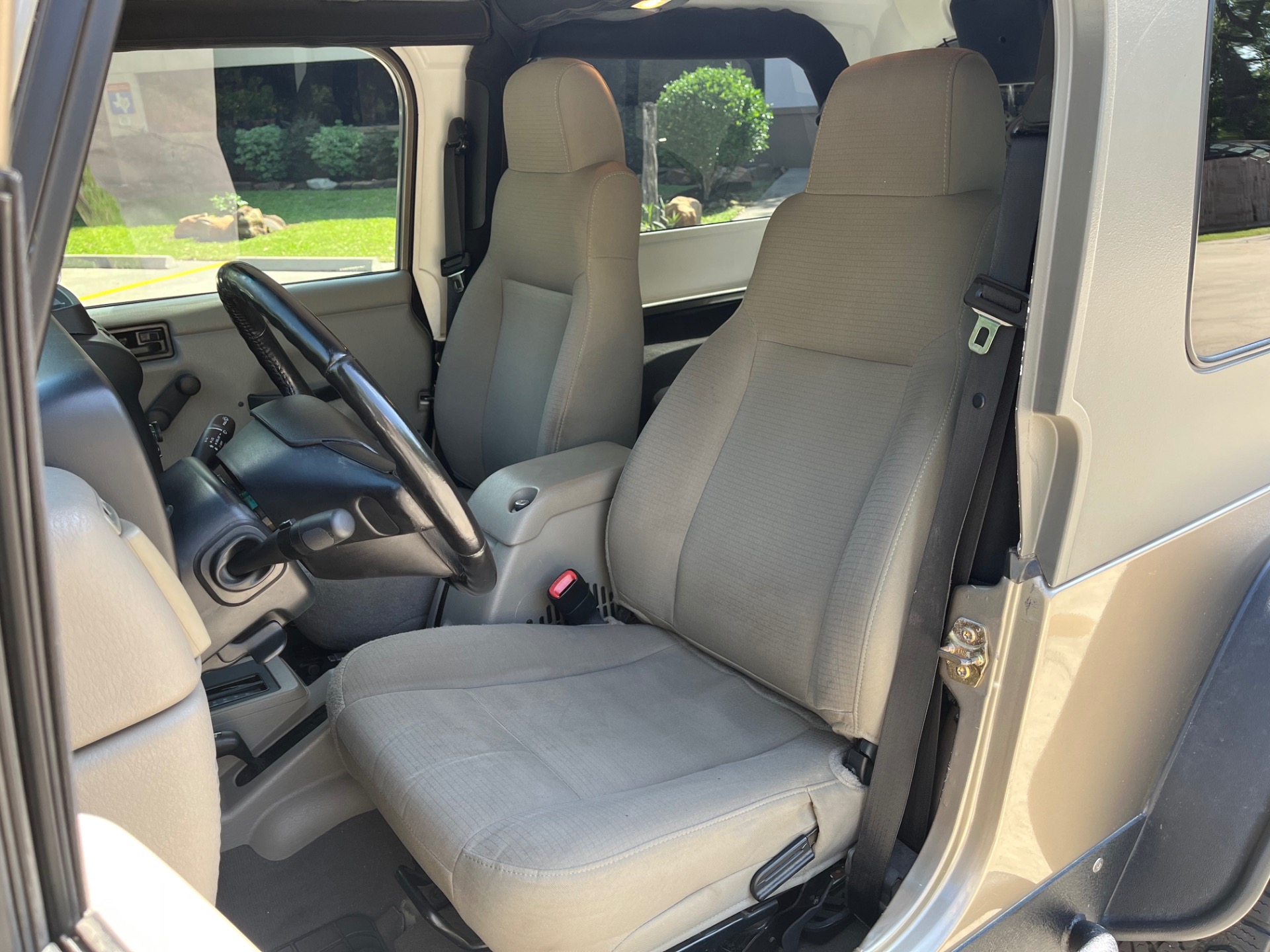 Used-2006-Jeep-Wrangler-Unlimited-Rubicon