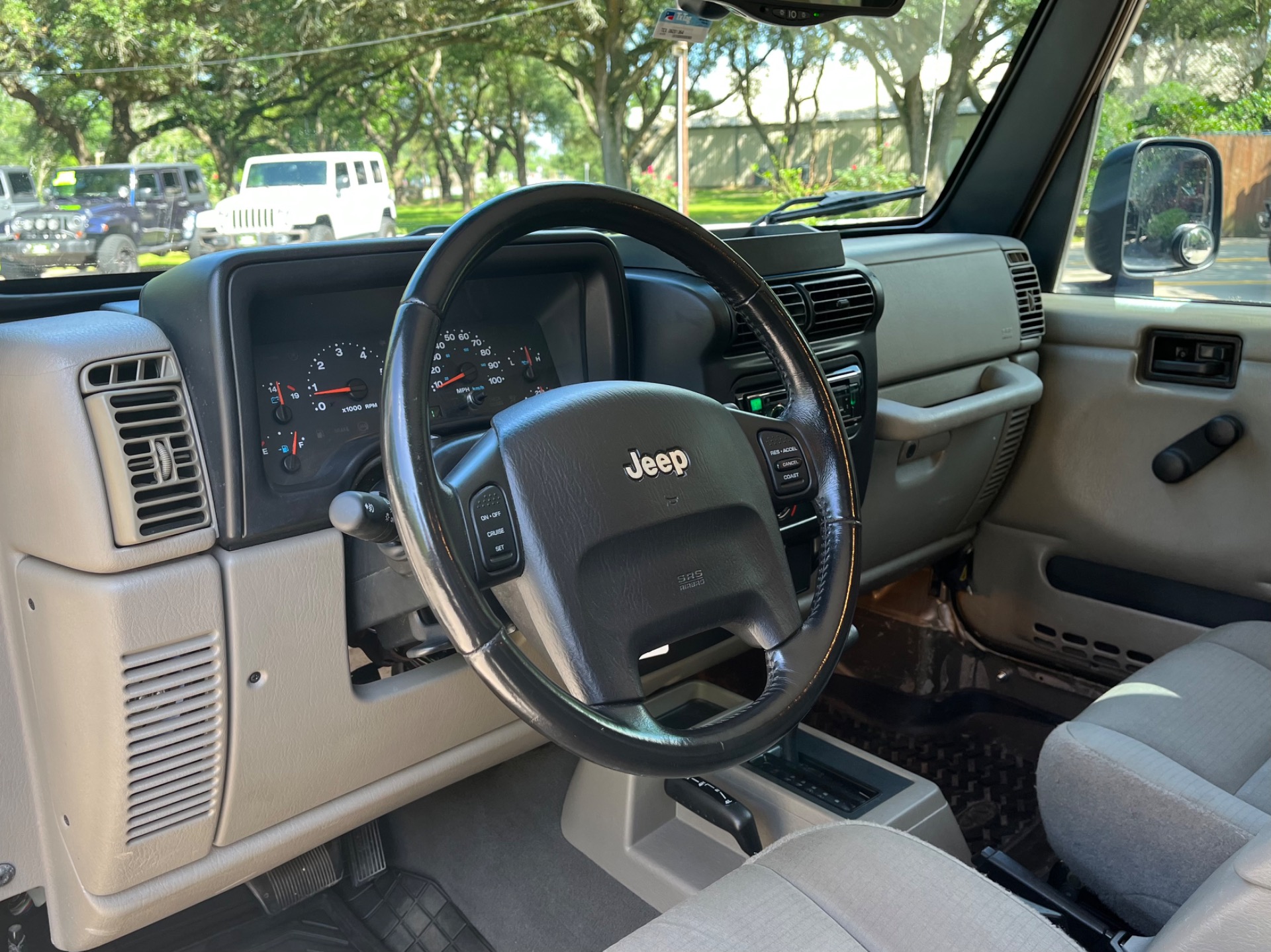 Used-2006-Jeep-Wrangler-Unlimited-Rubicon
