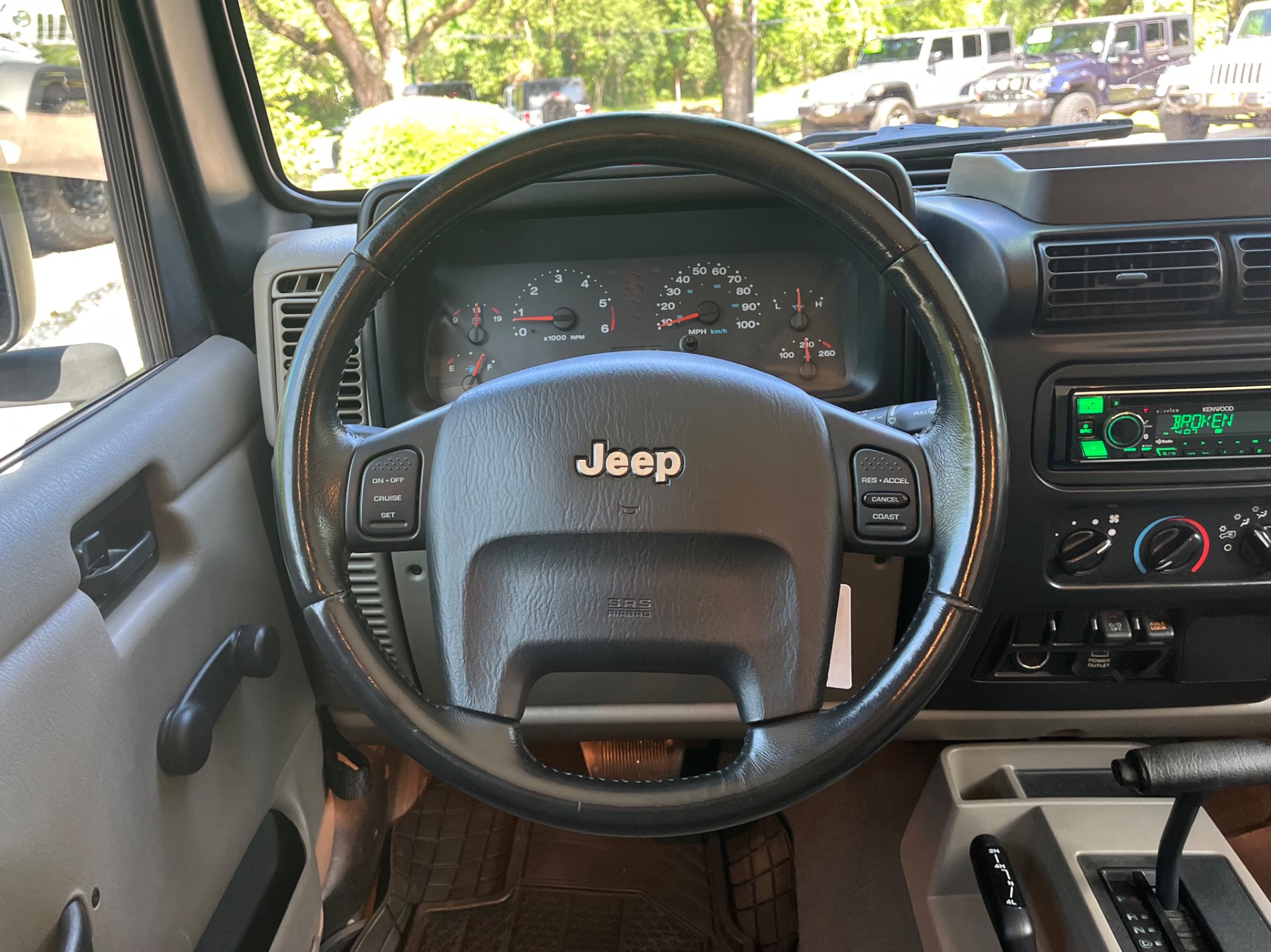 Used-2006-Jeep-Wrangler-Unlimited-Rubicon