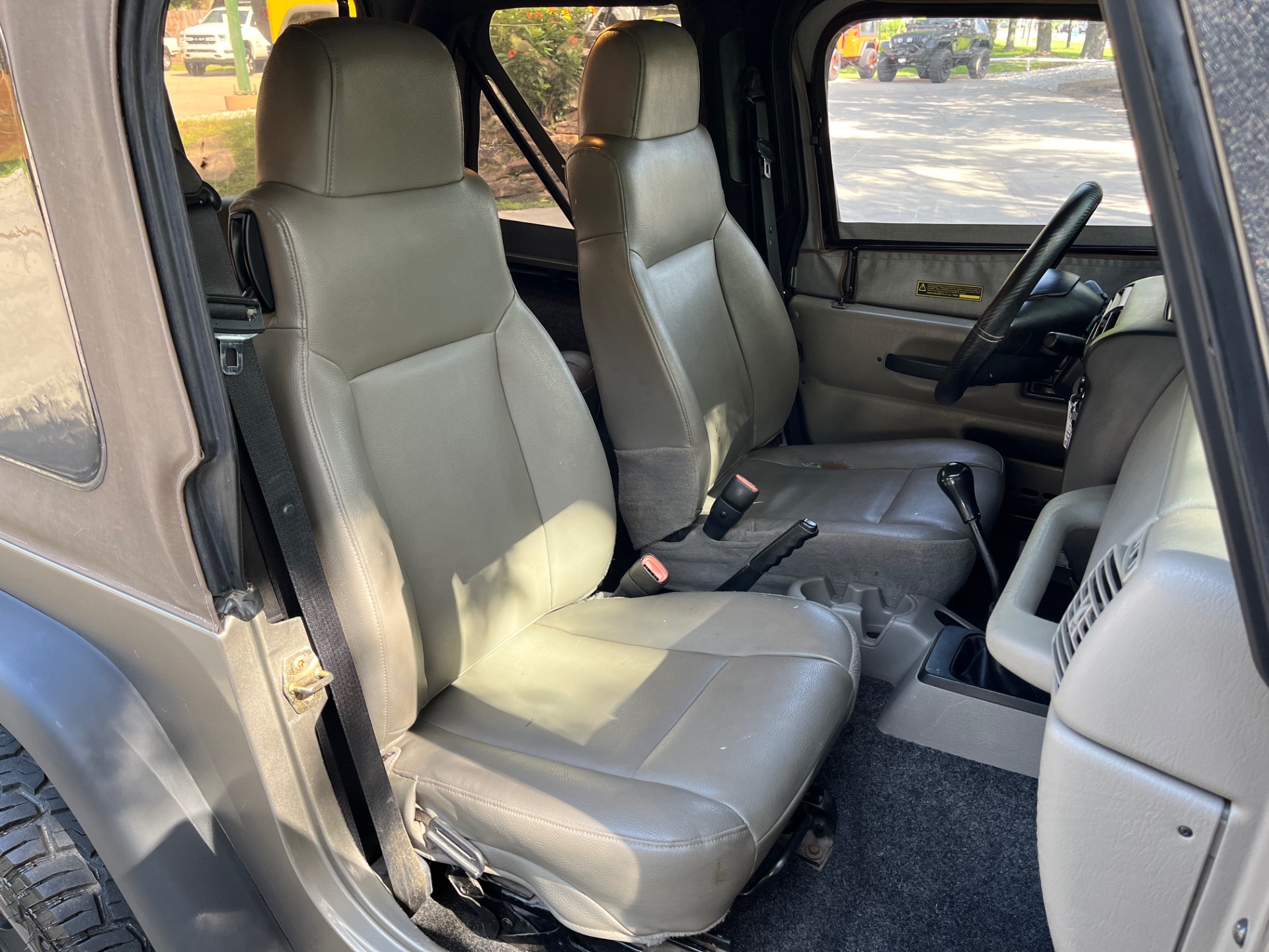 Used-2006-Jeep-Wrangler-SE