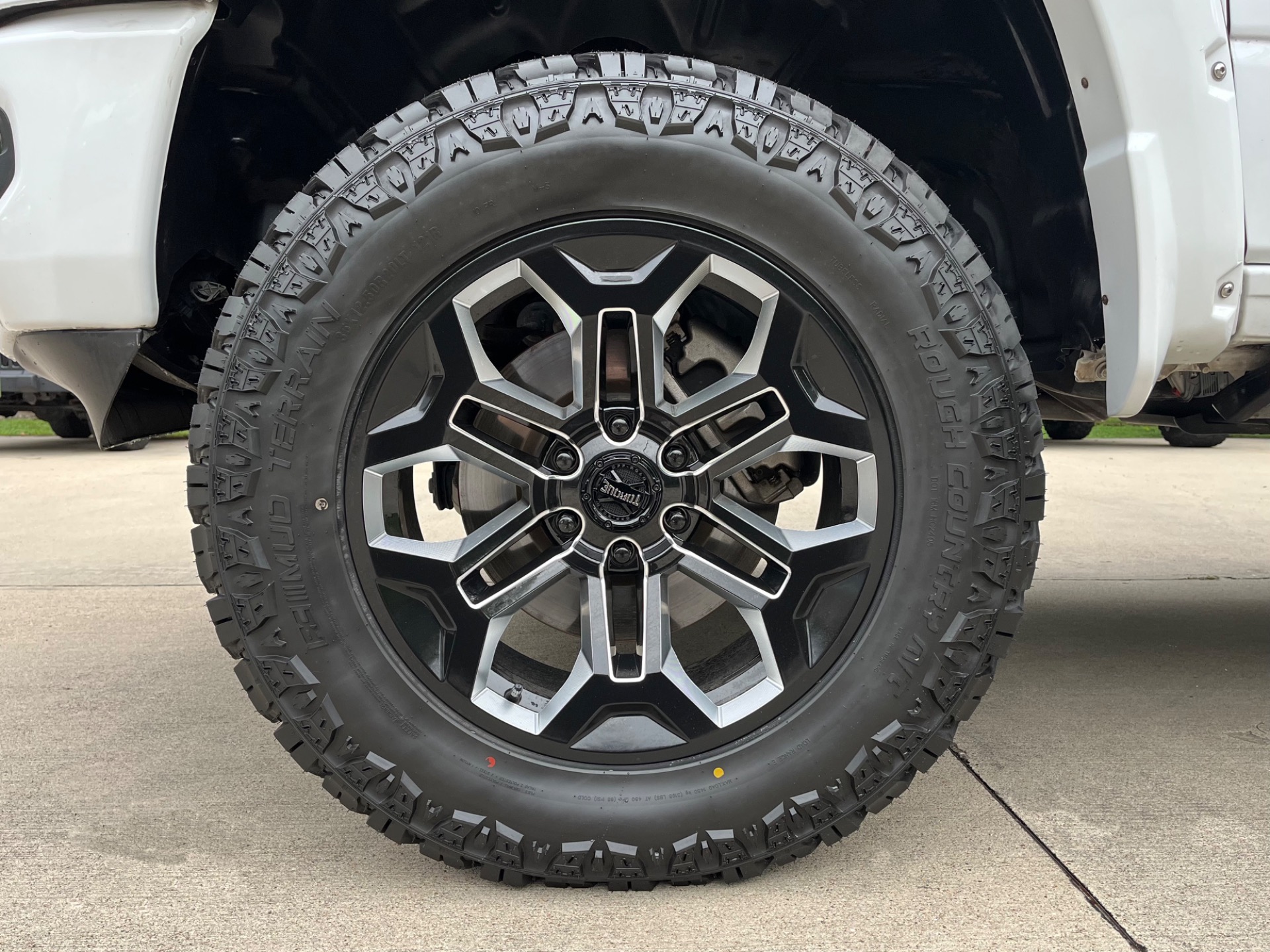 Used-2019-Ram-1500-Black-Widow