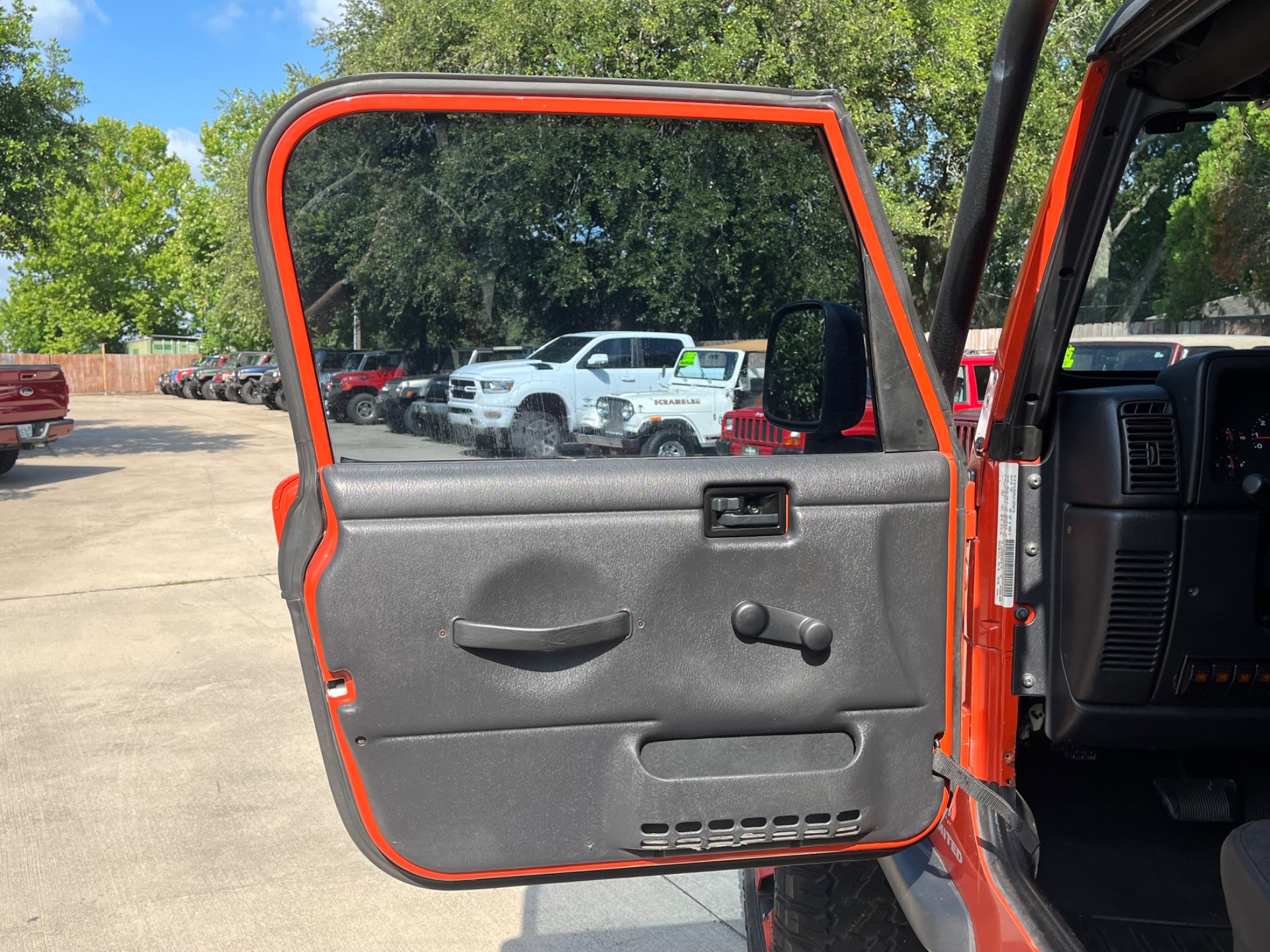 Used-2005-Jeep-Wrangler-Unlimited