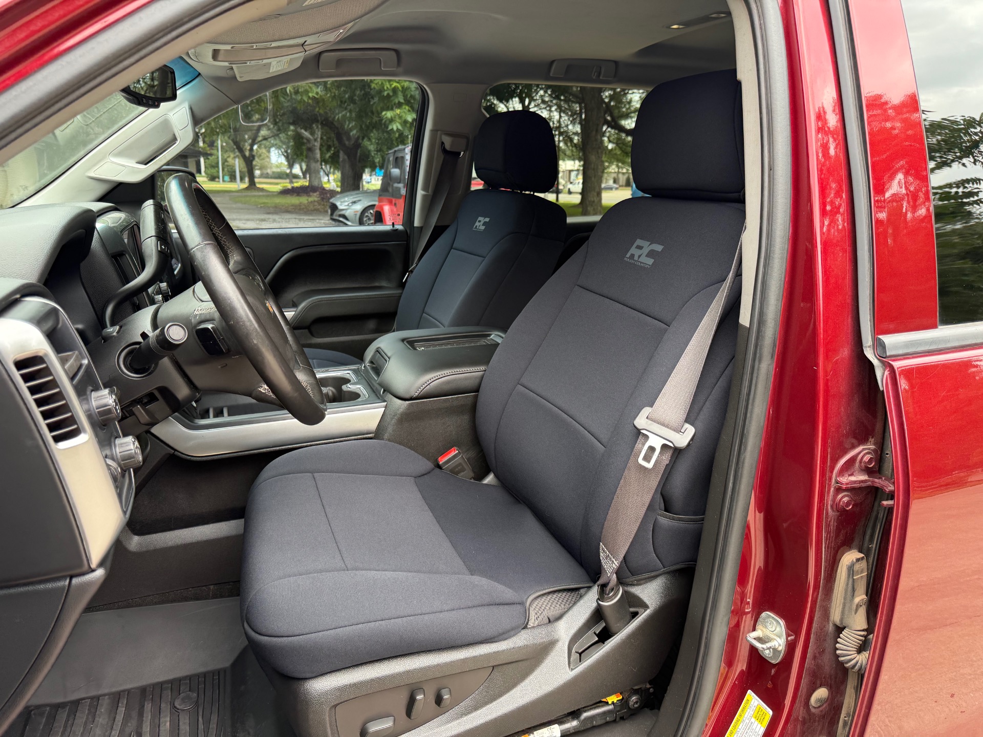 Used-2017-Chevrolet-Silverado-1500-LT