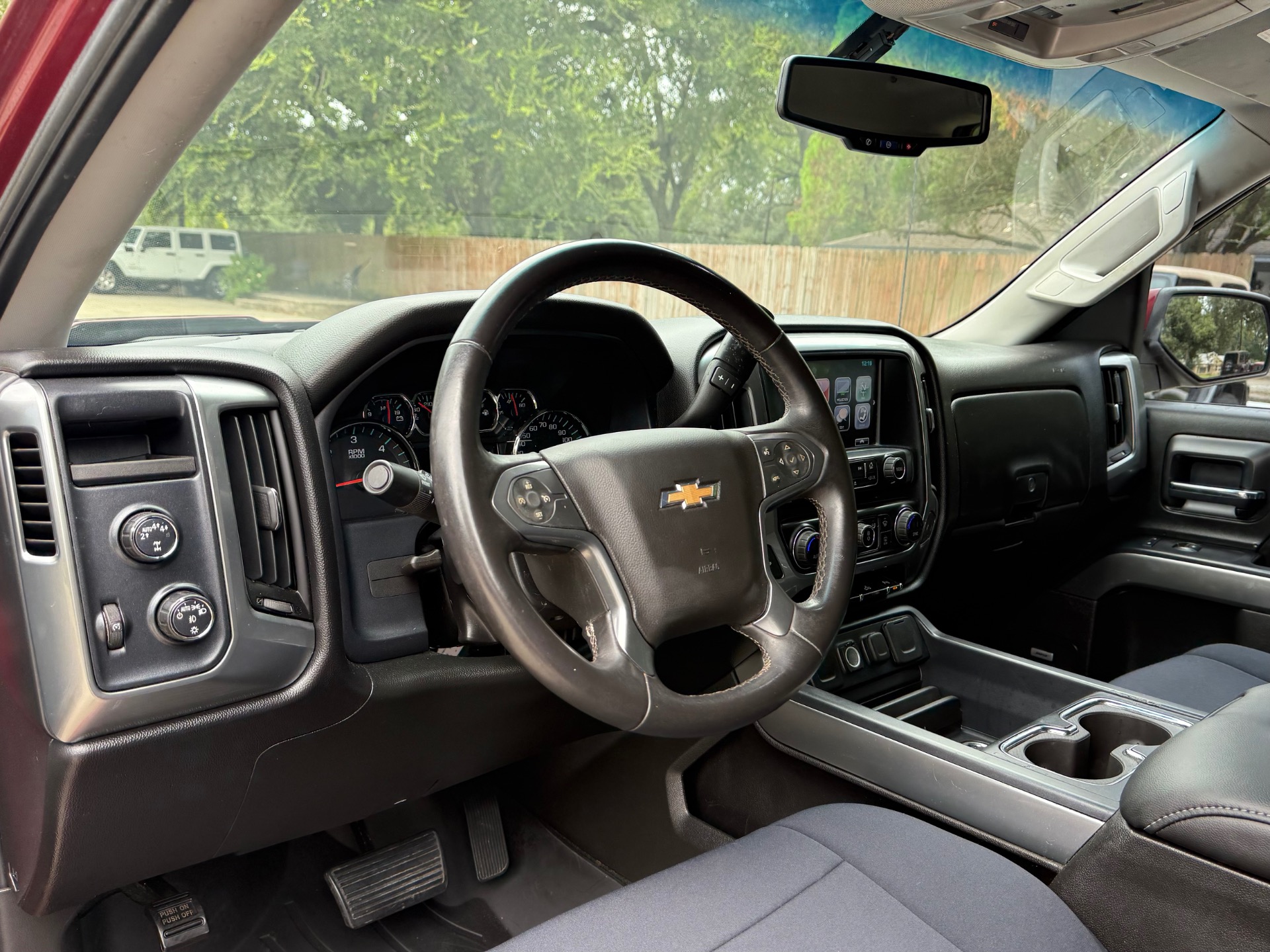 Used-2017-Chevrolet-Silverado-1500-LT