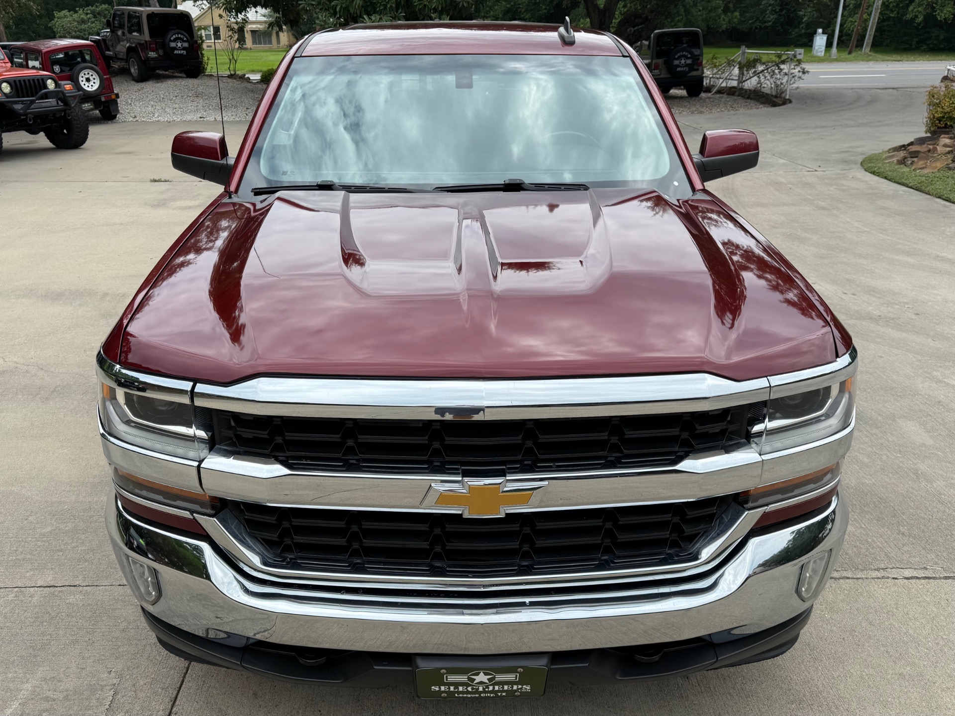 Used-2017-Chevrolet-Silverado-1500-LT