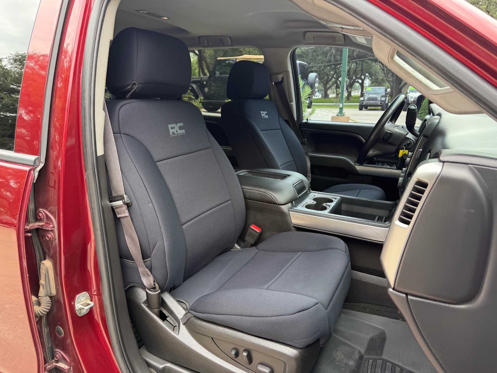 Used-2017-Chevrolet-Silverado-1500-LT