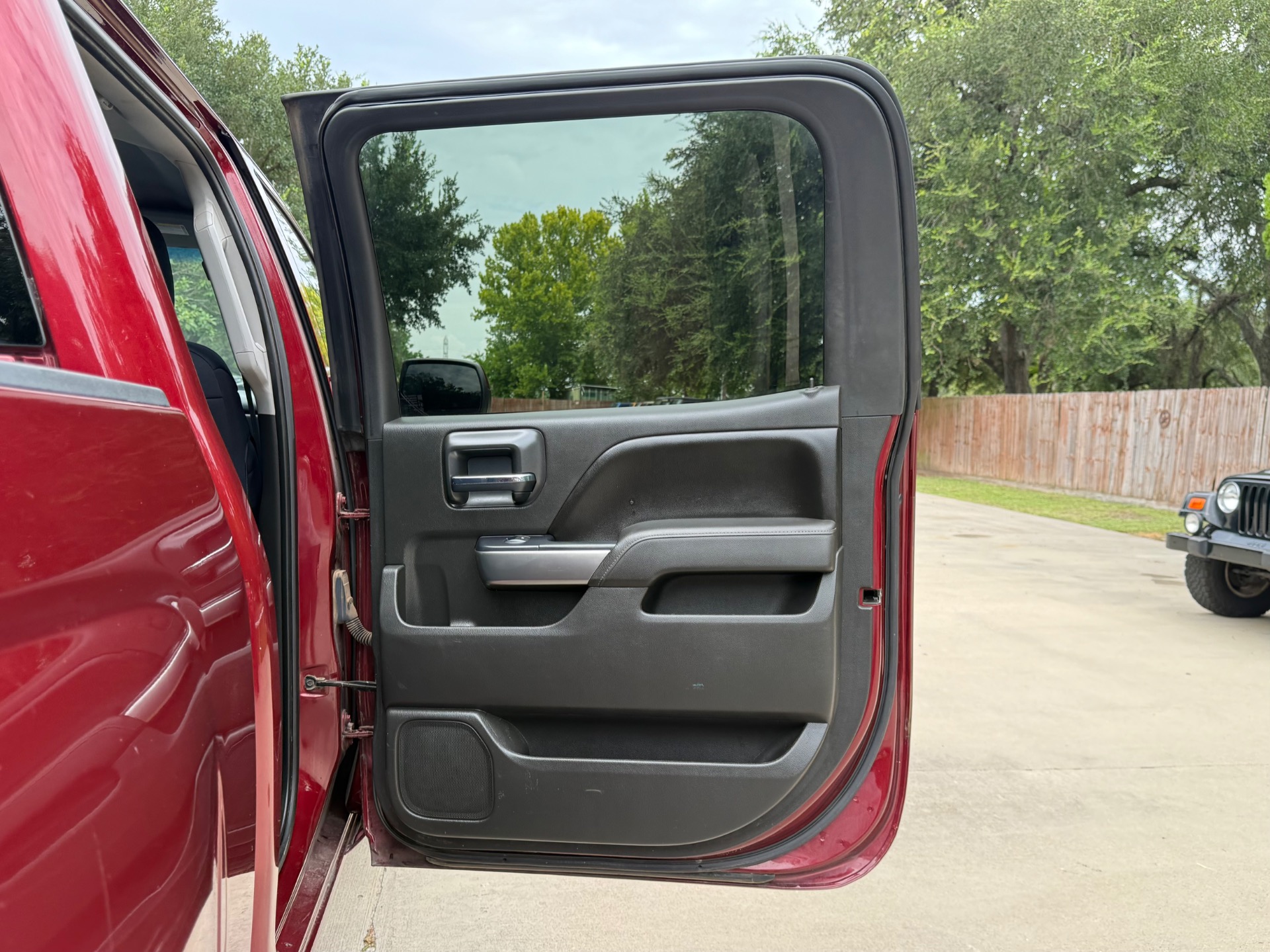 Used-2017-Chevrolet-Silverado-1500-LT