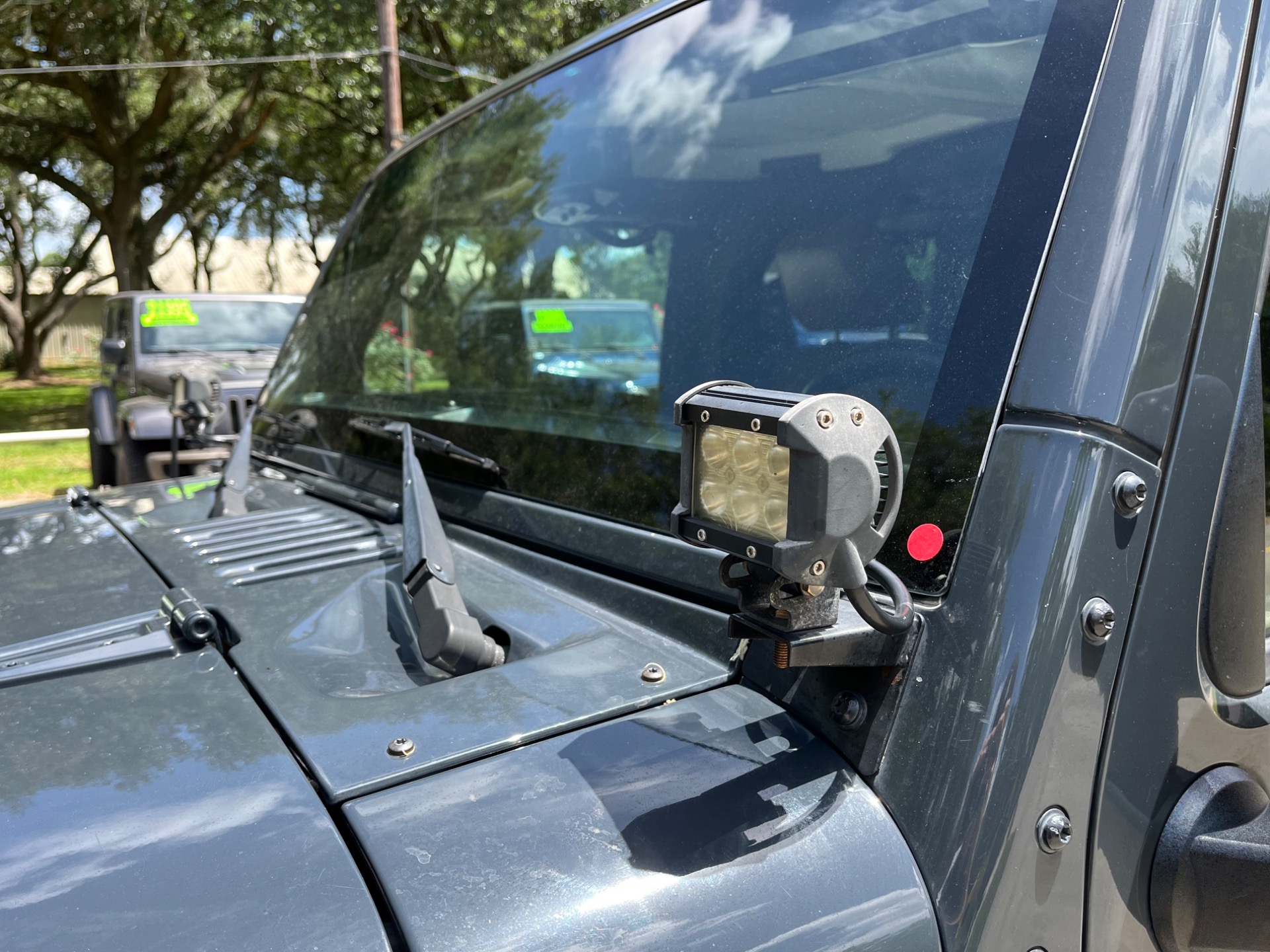 Used-2016-Jeep-Wrangler-Unlimited-Sahara