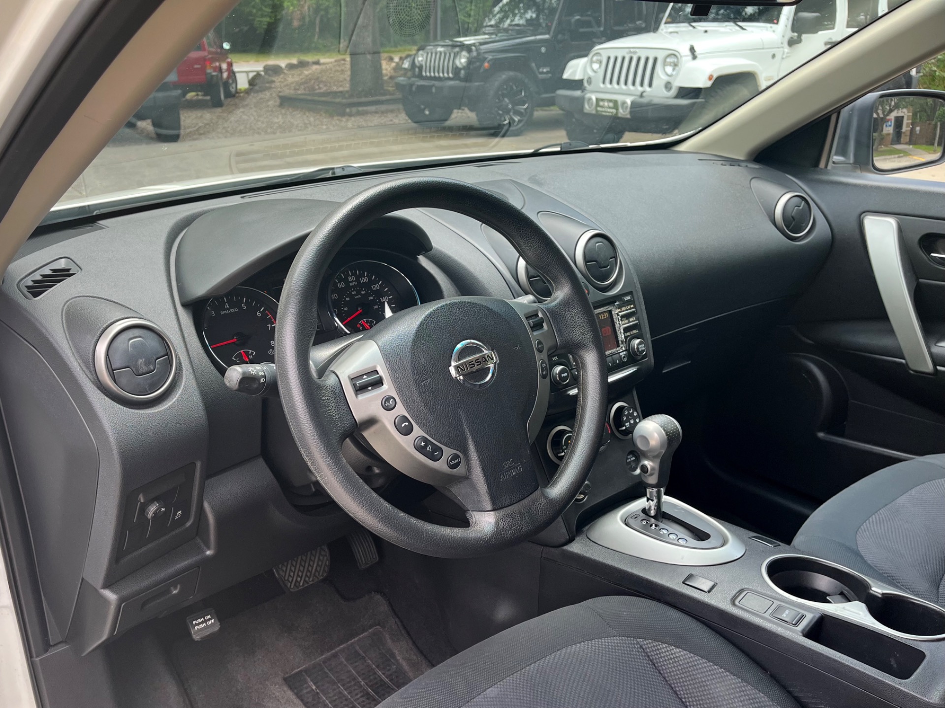 Used-2015-Nissan-Rogue-Select-S