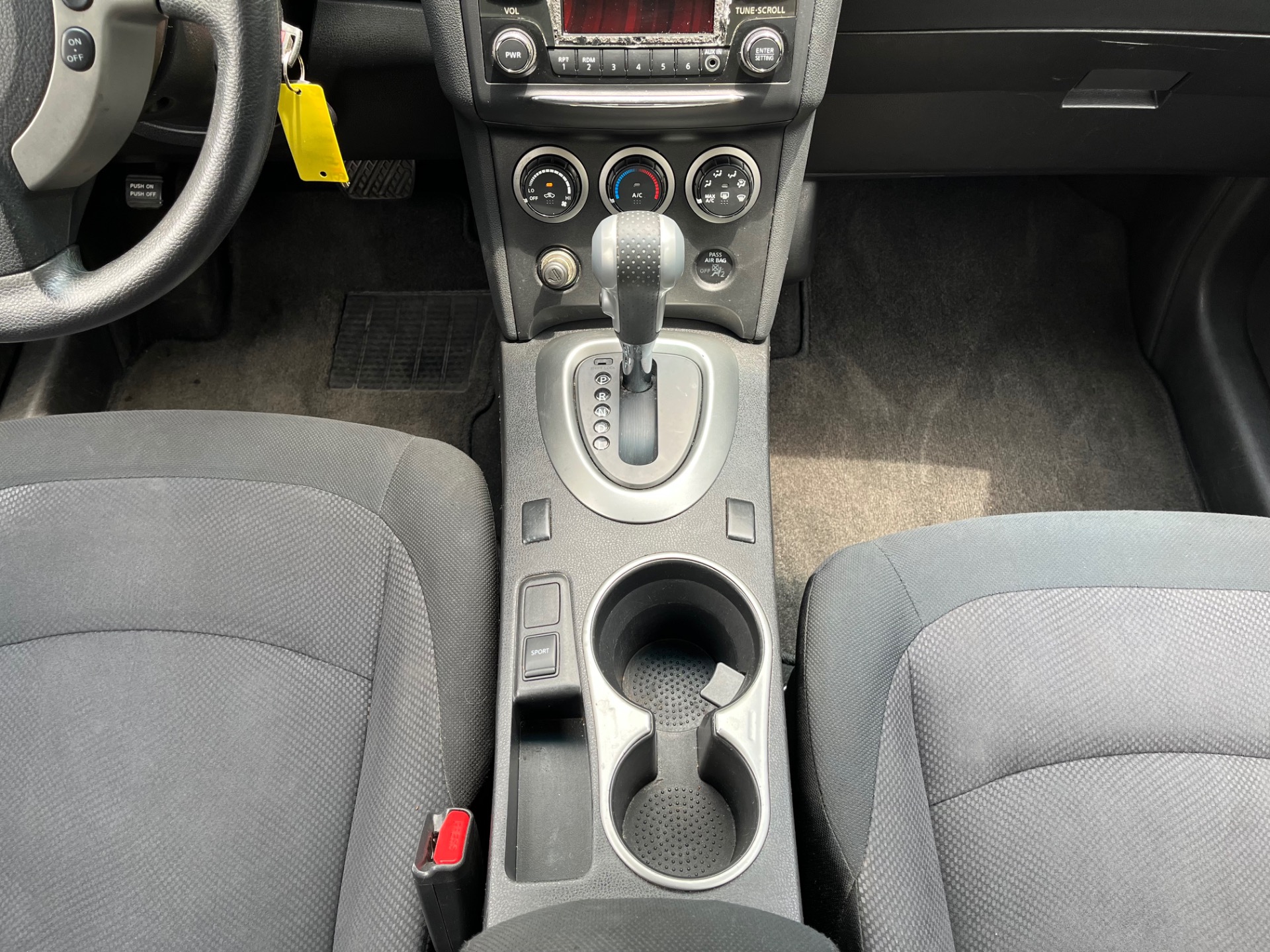 Used-2015-Nissan-Rogue-Select-S