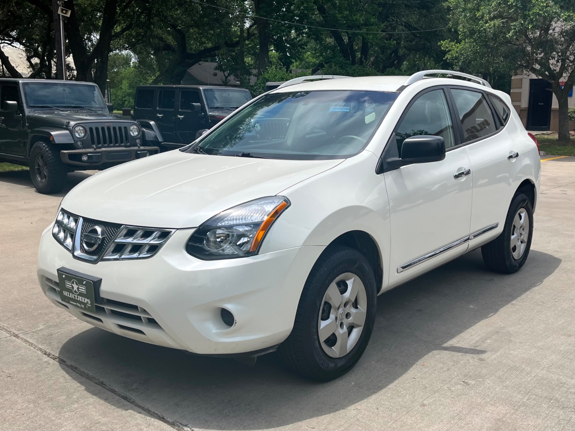 Used-2015-Nissan-Rogue-Select-S