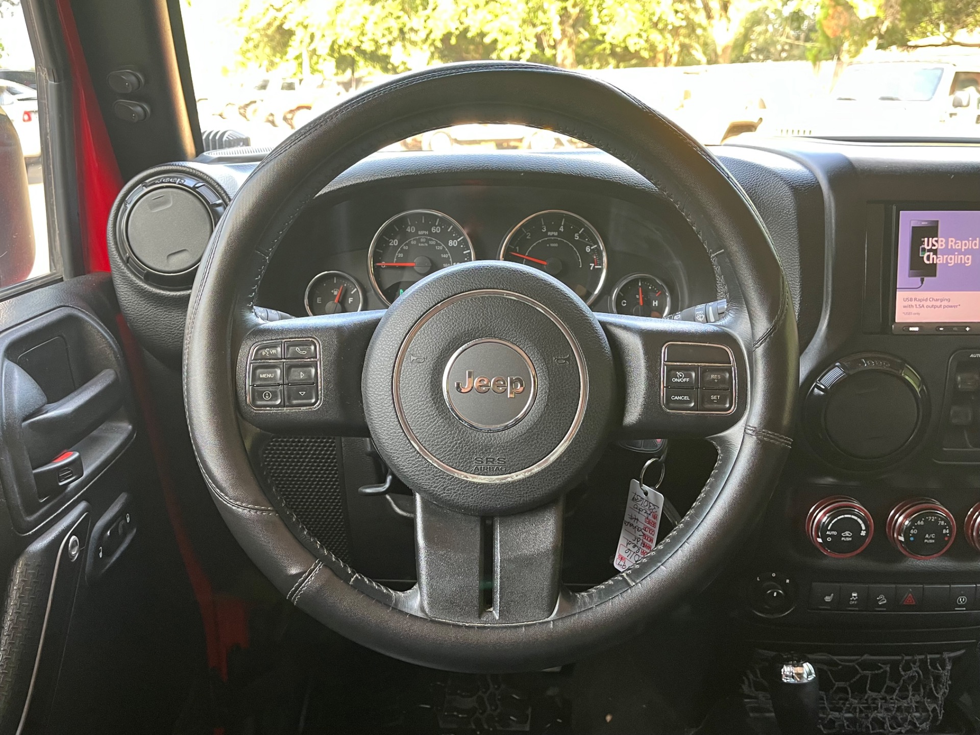 Used-2016-Jeep-Wrangler-Unlimited-Sahara