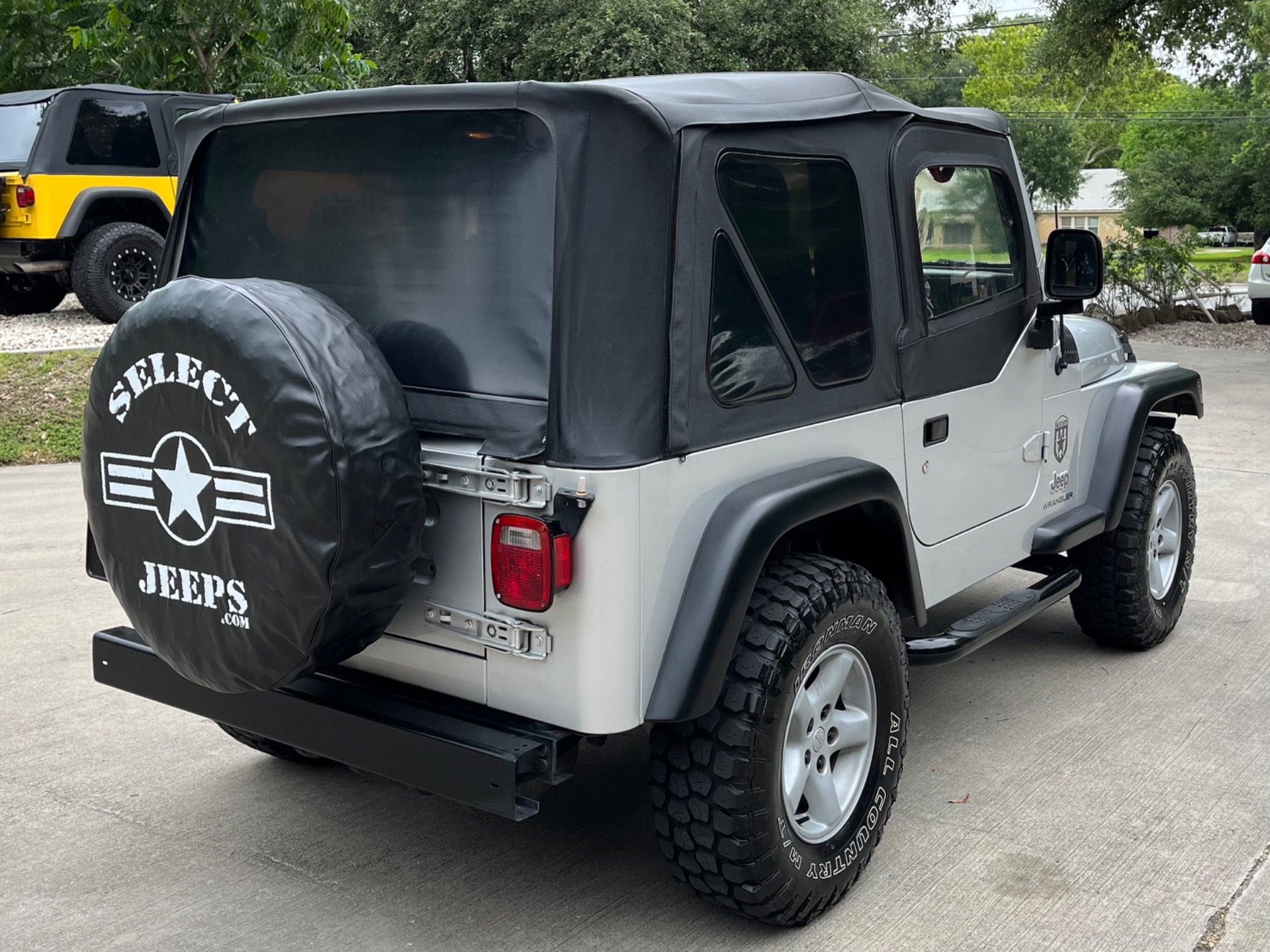 Used-2005-Jeep-Wrangler-SE