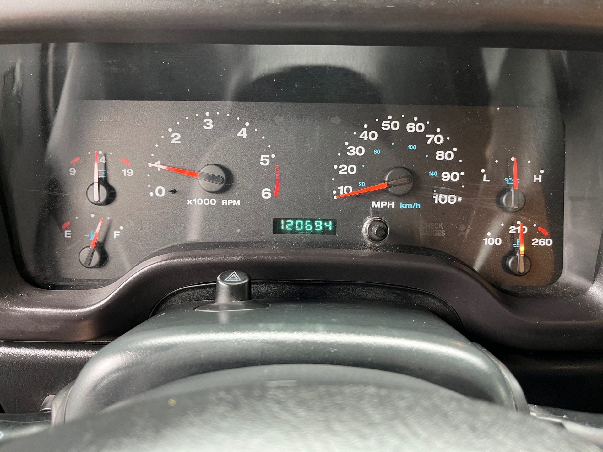 Used-2005-Jeep-Wrangler-SE