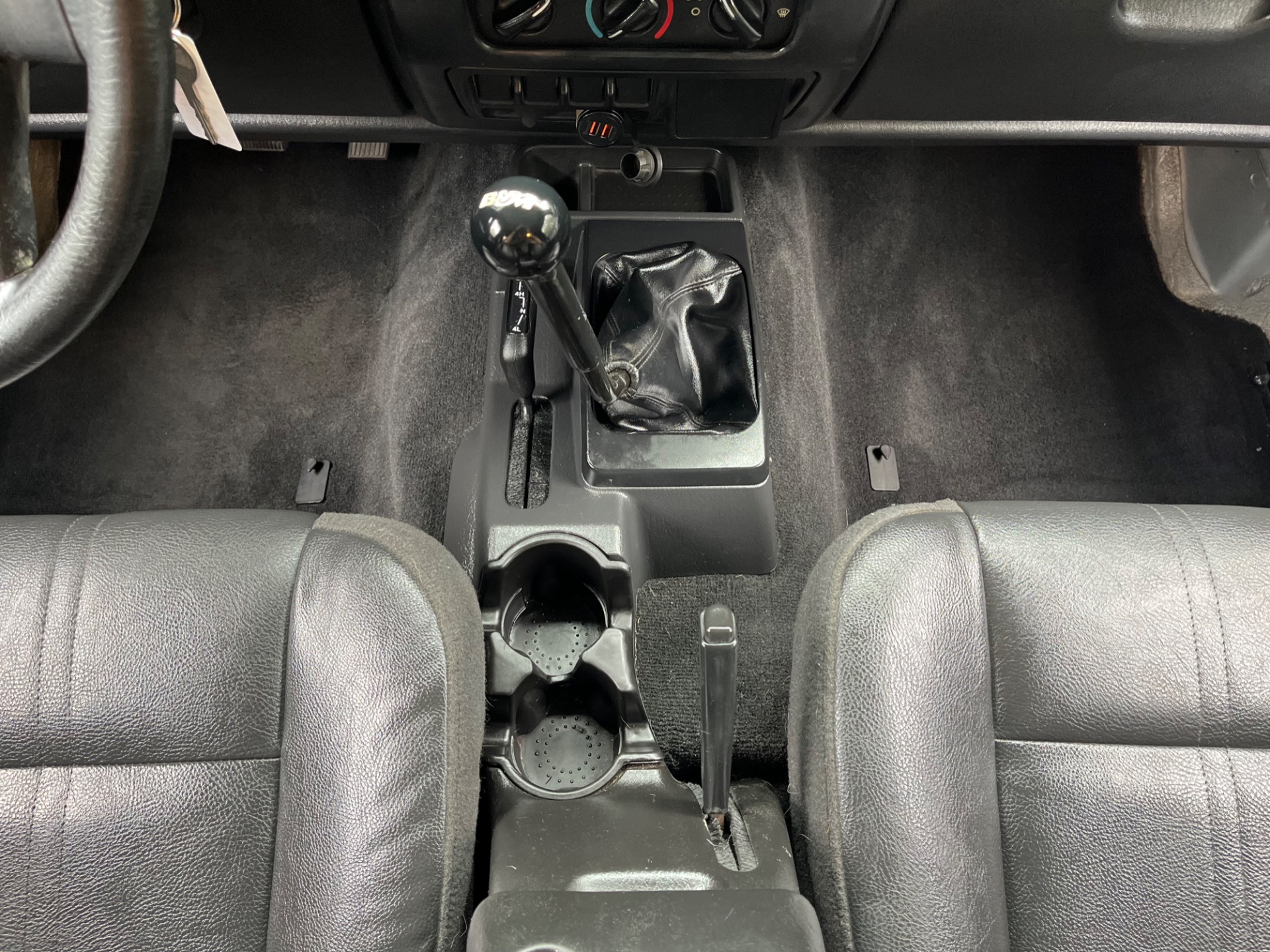 Used-2005-Jeep-Wrangler-SE