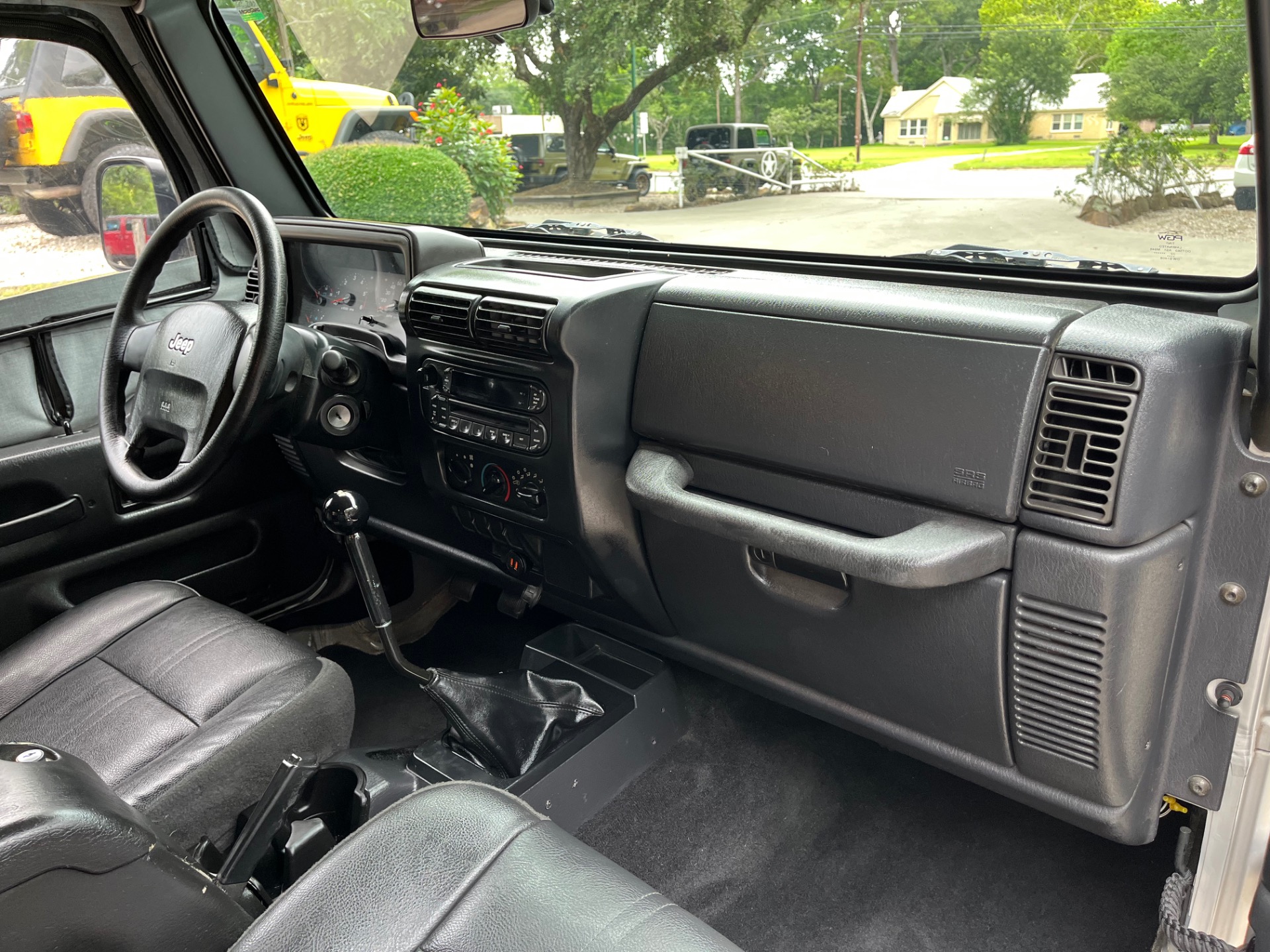 Used-2005-Jeep-Wrangler-SE